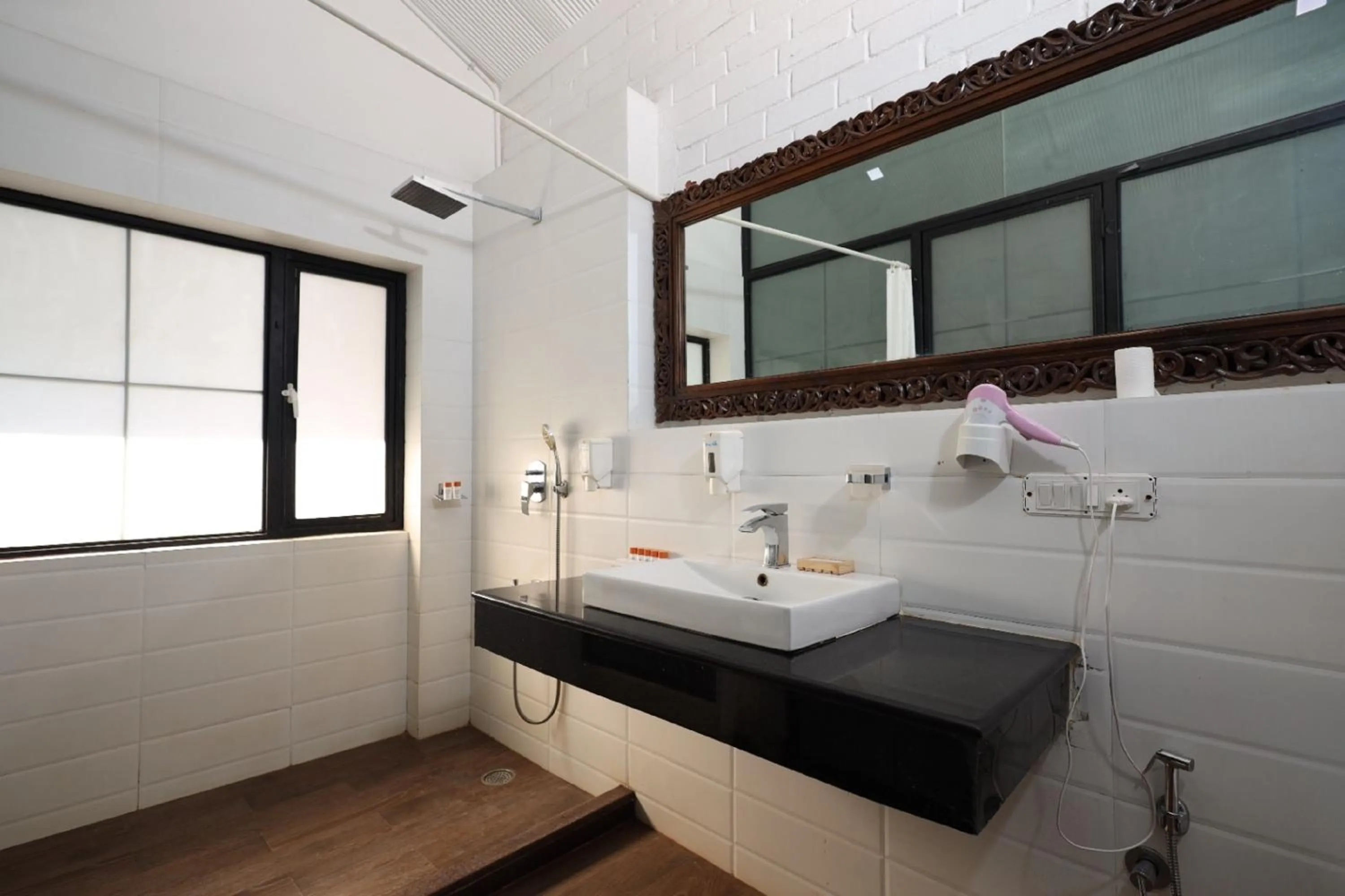 Bathroom in The Tamarind Hotel - A Boutique Heritage Stay, Anjuna - Goa