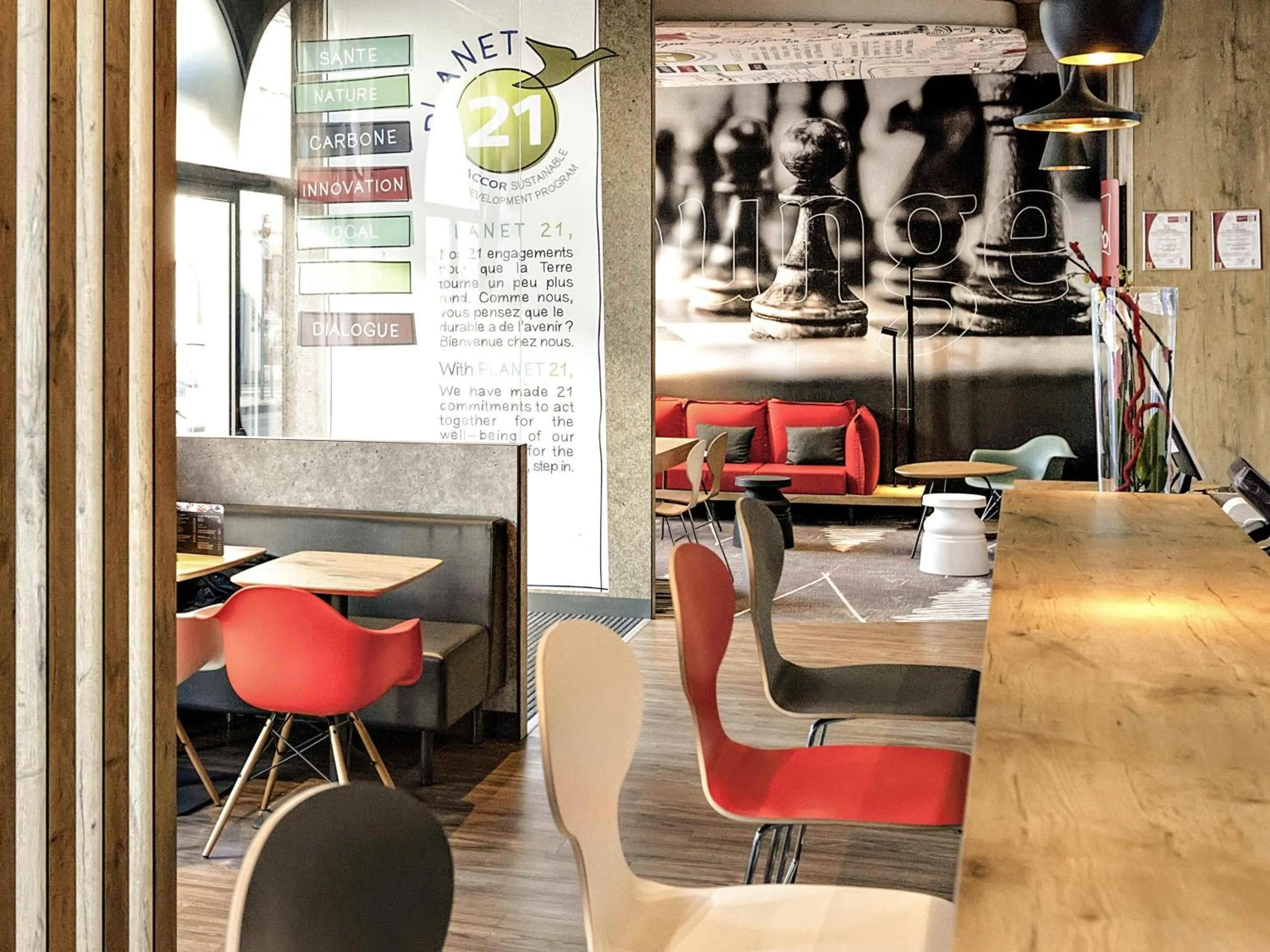 Property building in Ibis Agen Centre Gare