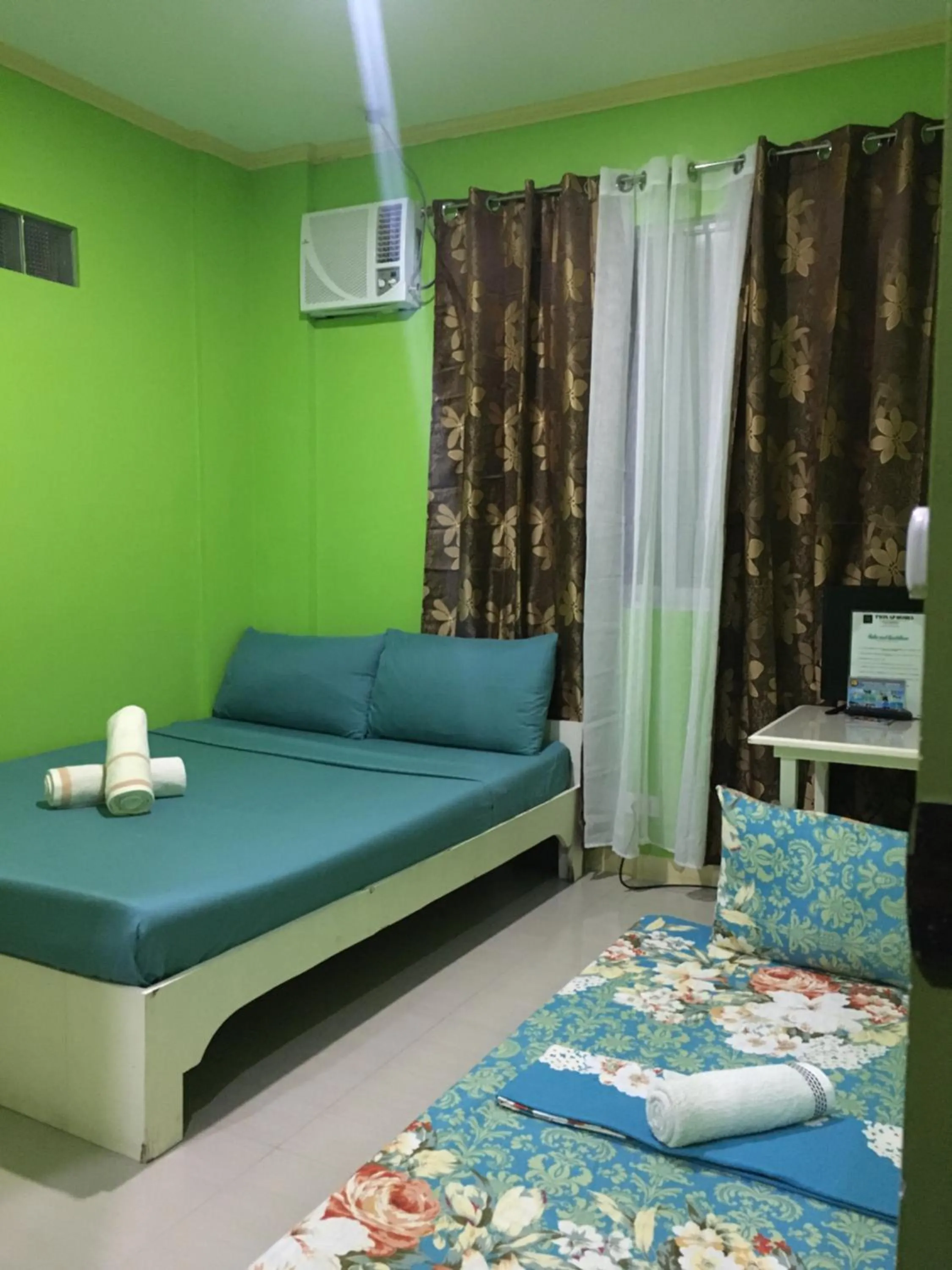 Bedroom, Bed in Twin AP Homes