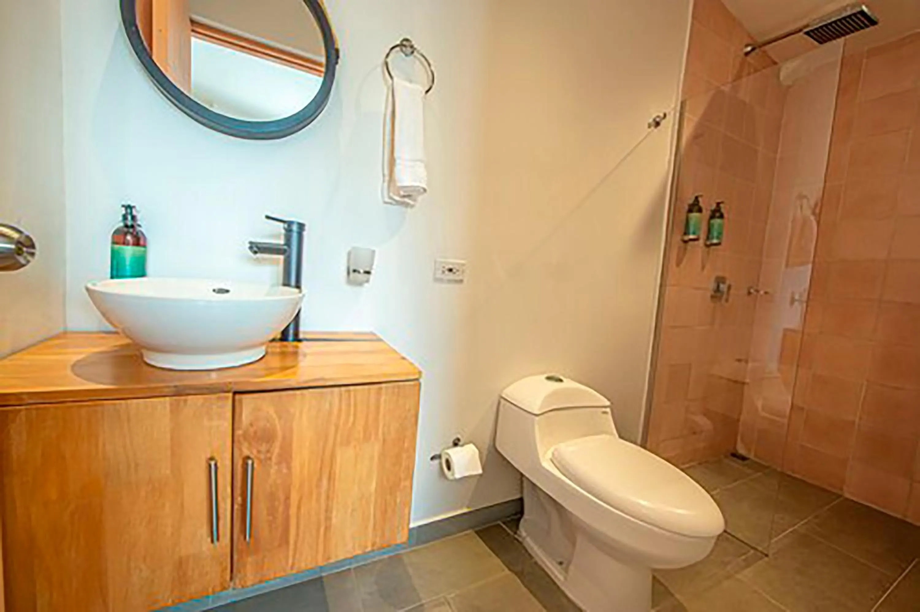 Shower in La Martina Boutique Hotel