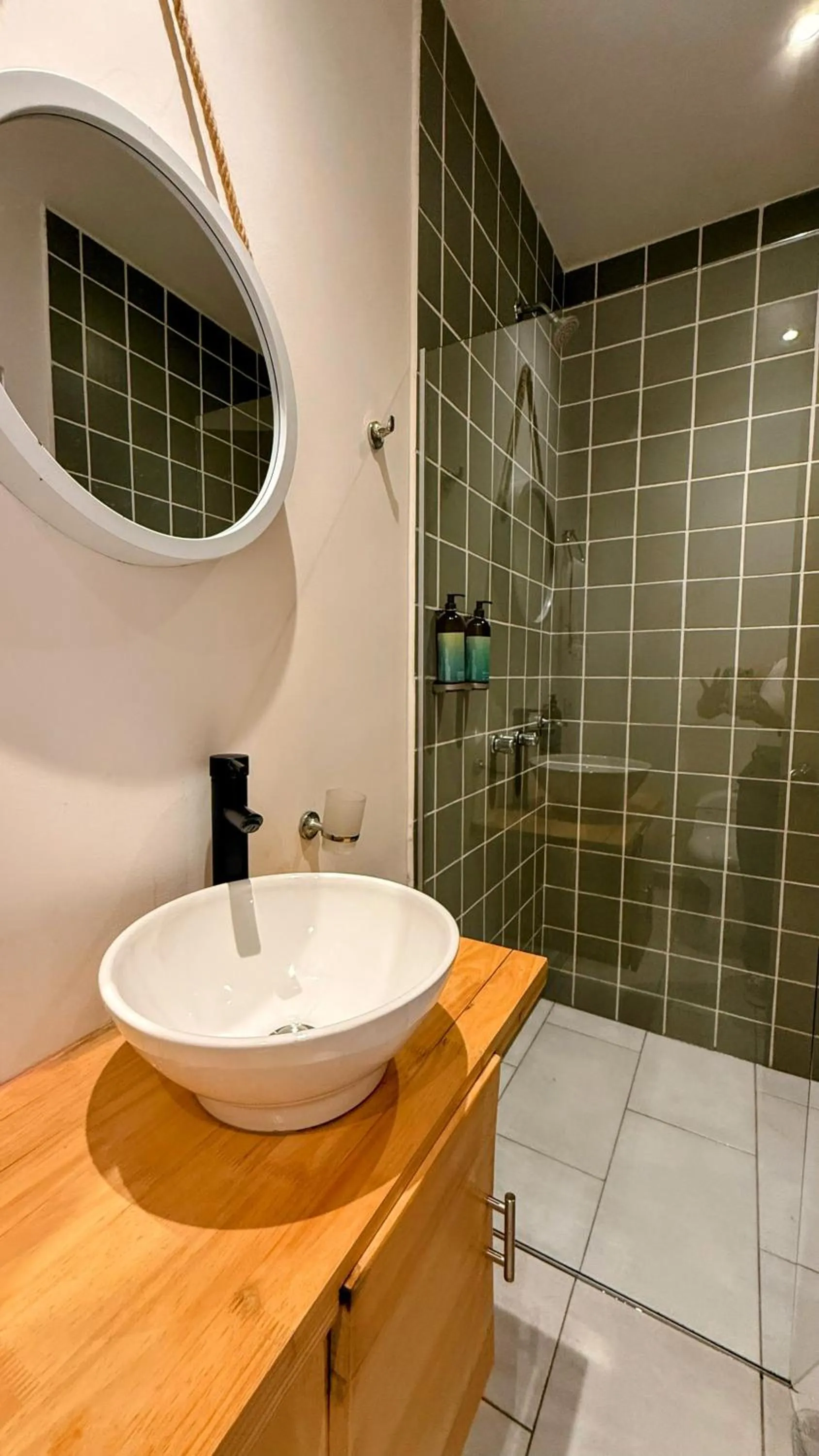 Shower in La Martina Boutique Hotel