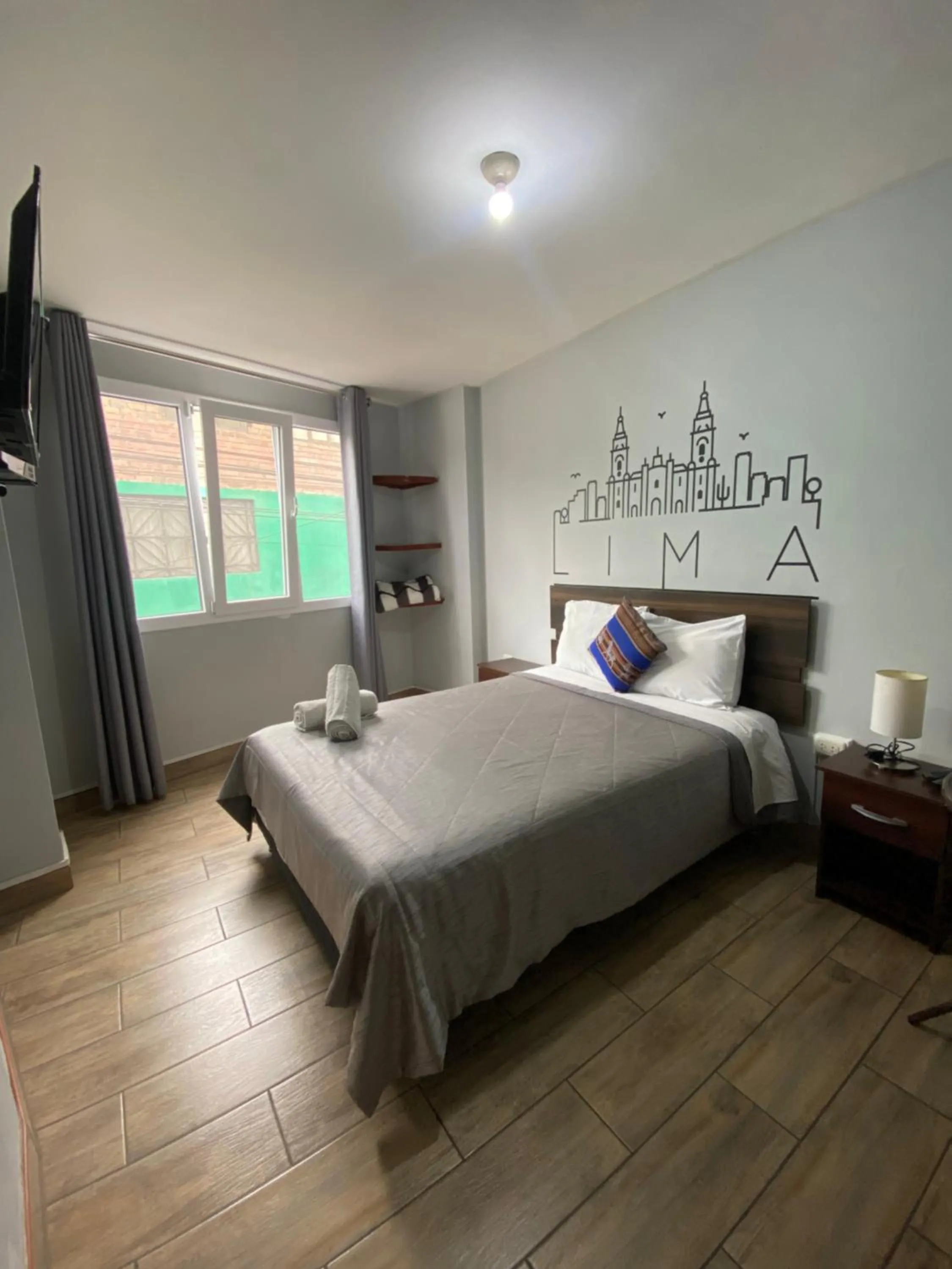 Bedroom, Bed in Lima Airport Tampu