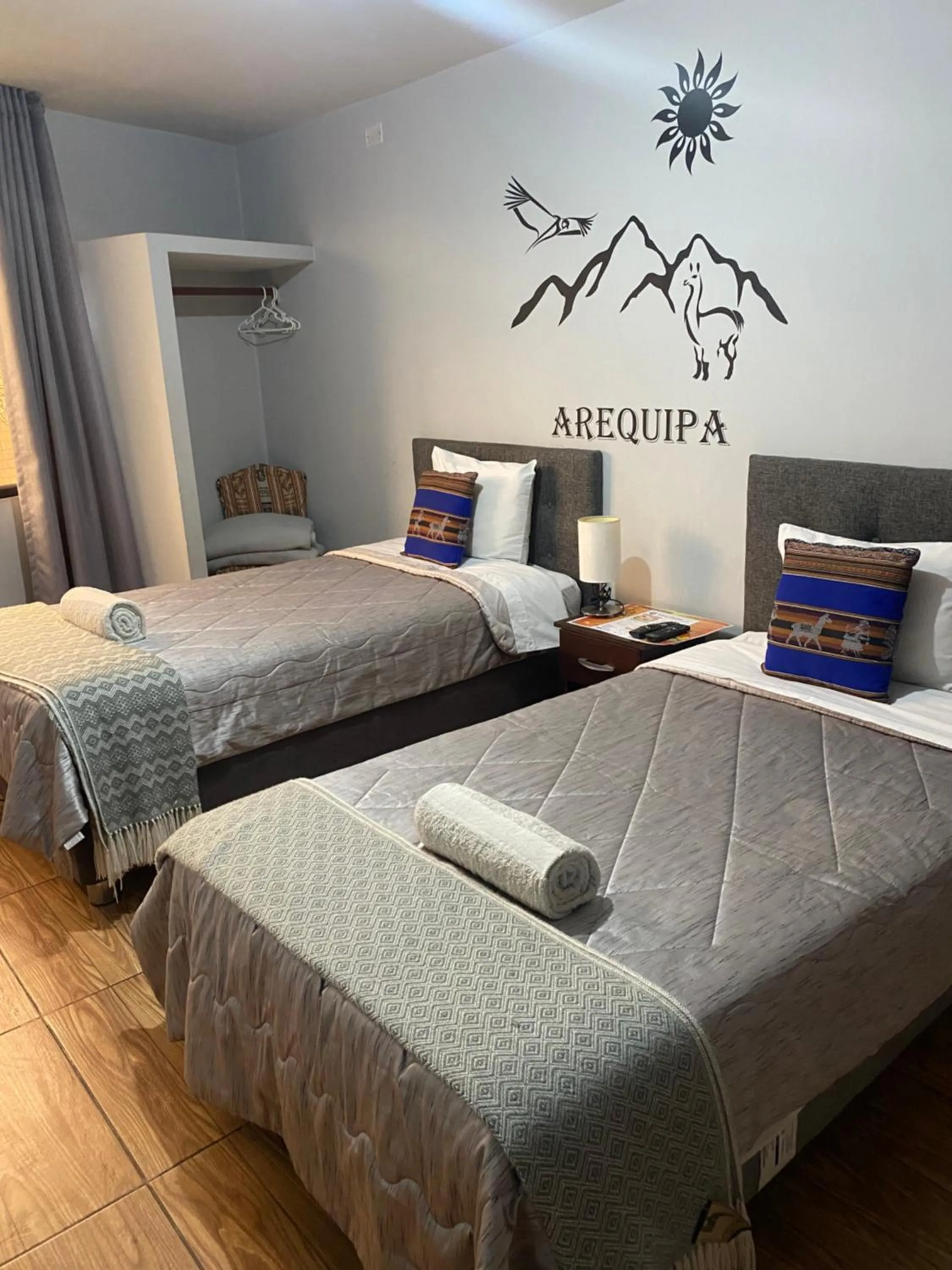 Bedroom, Bed in Lima Airport Tampu