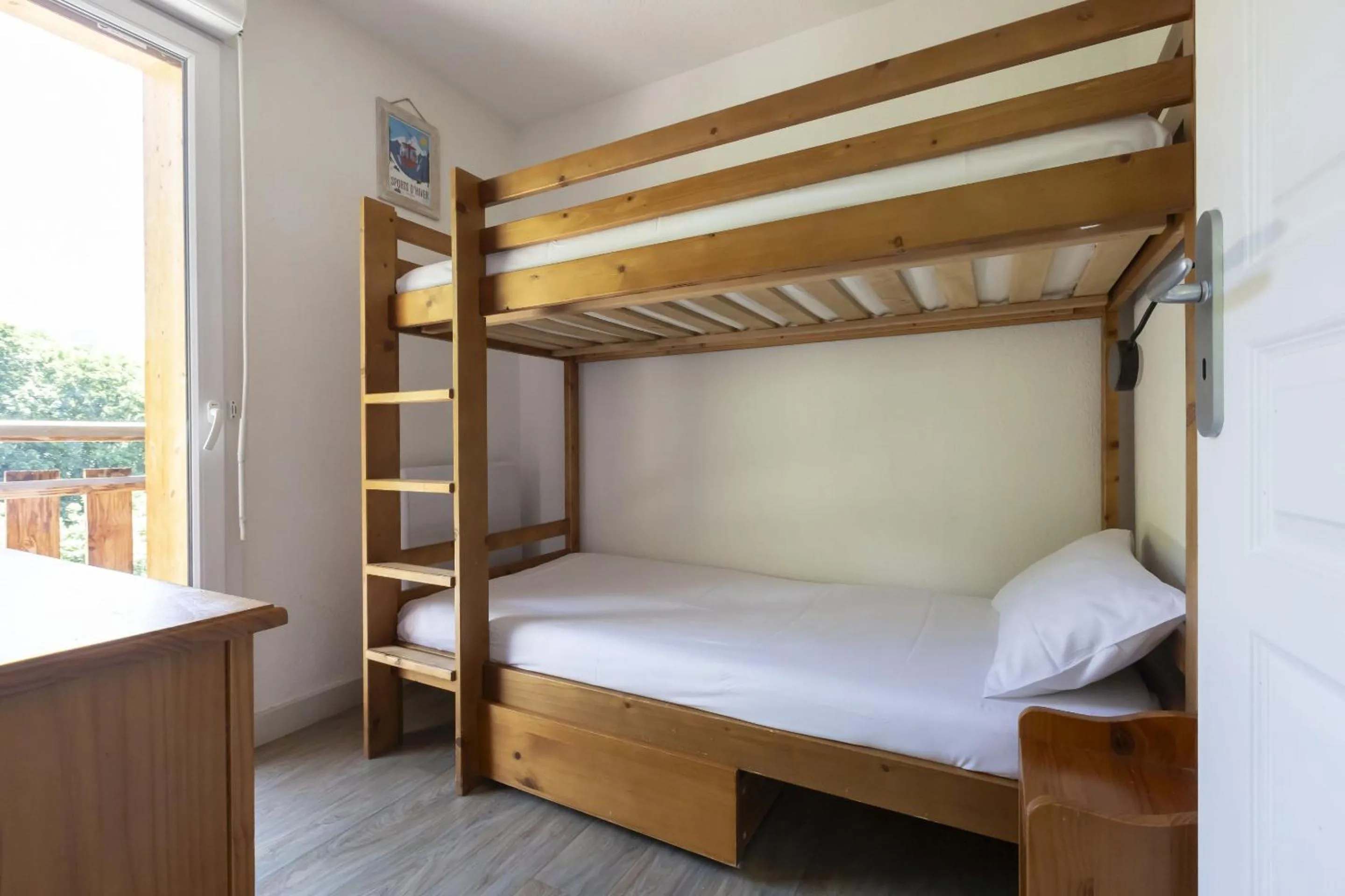 bunk bed, Bed in Résidence Odalys Les Bergers