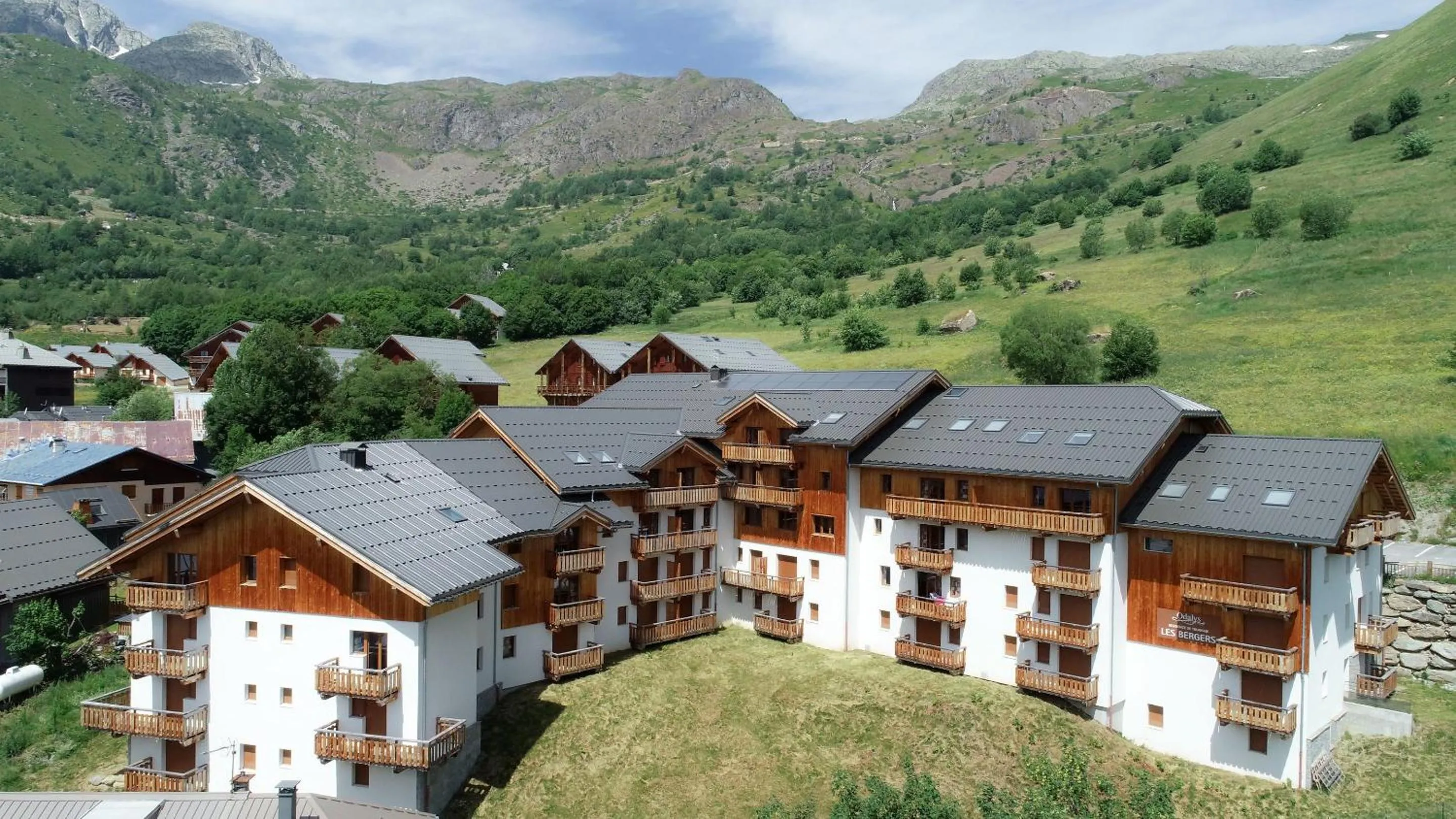 Property building in Résidence Odalys Les Bergers