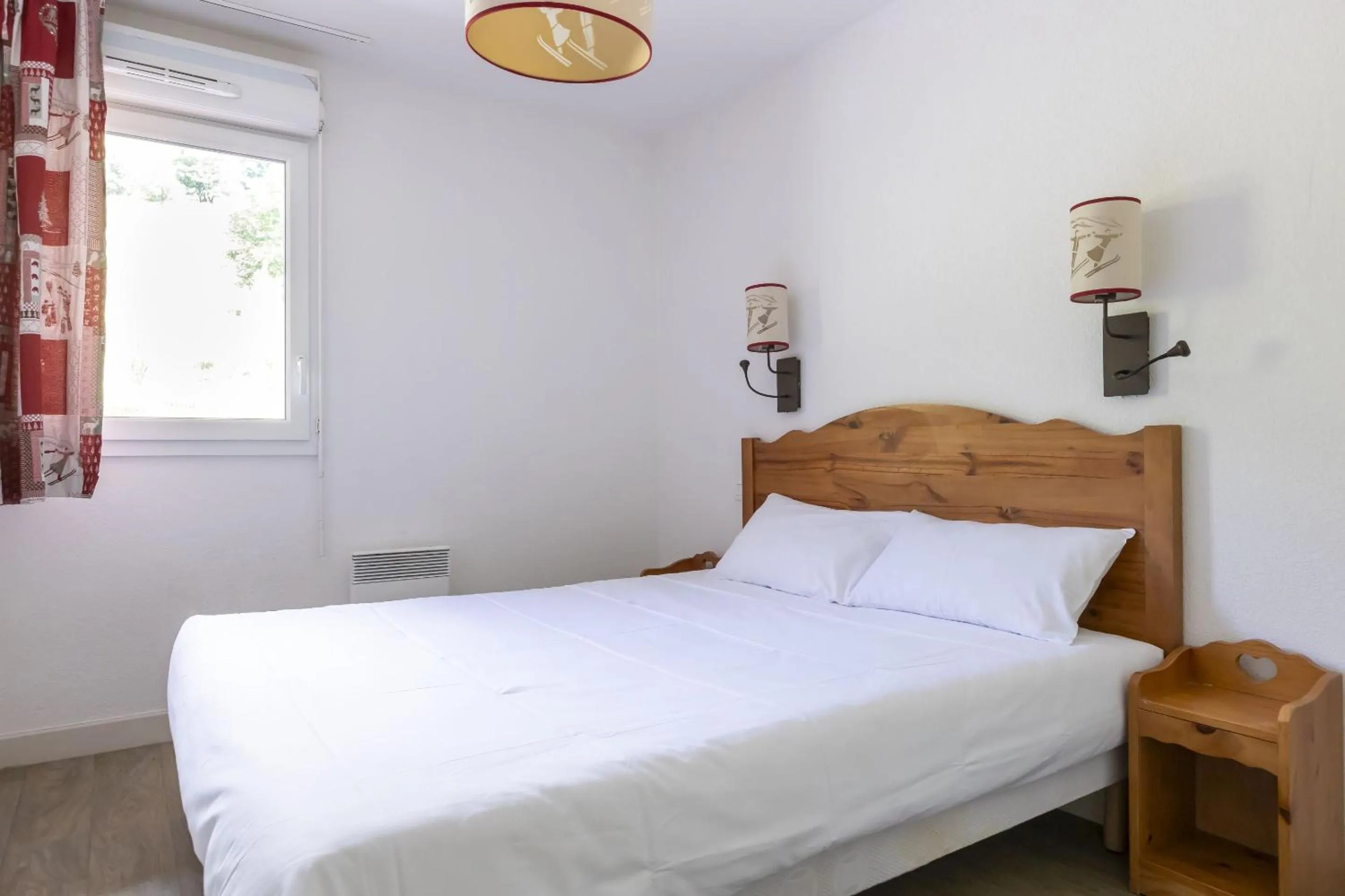 Bedroom, Bed in Résidence Odalys Les Bergers