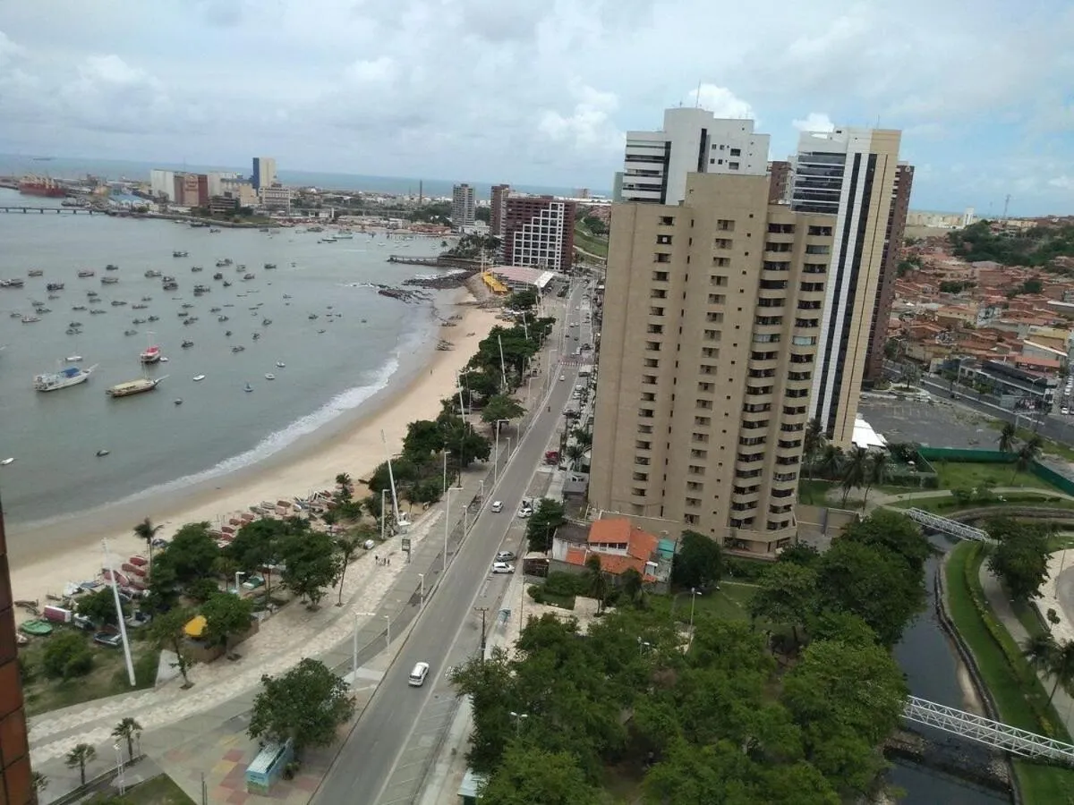 Location in Iracema Flat 2102 Beira Mar
