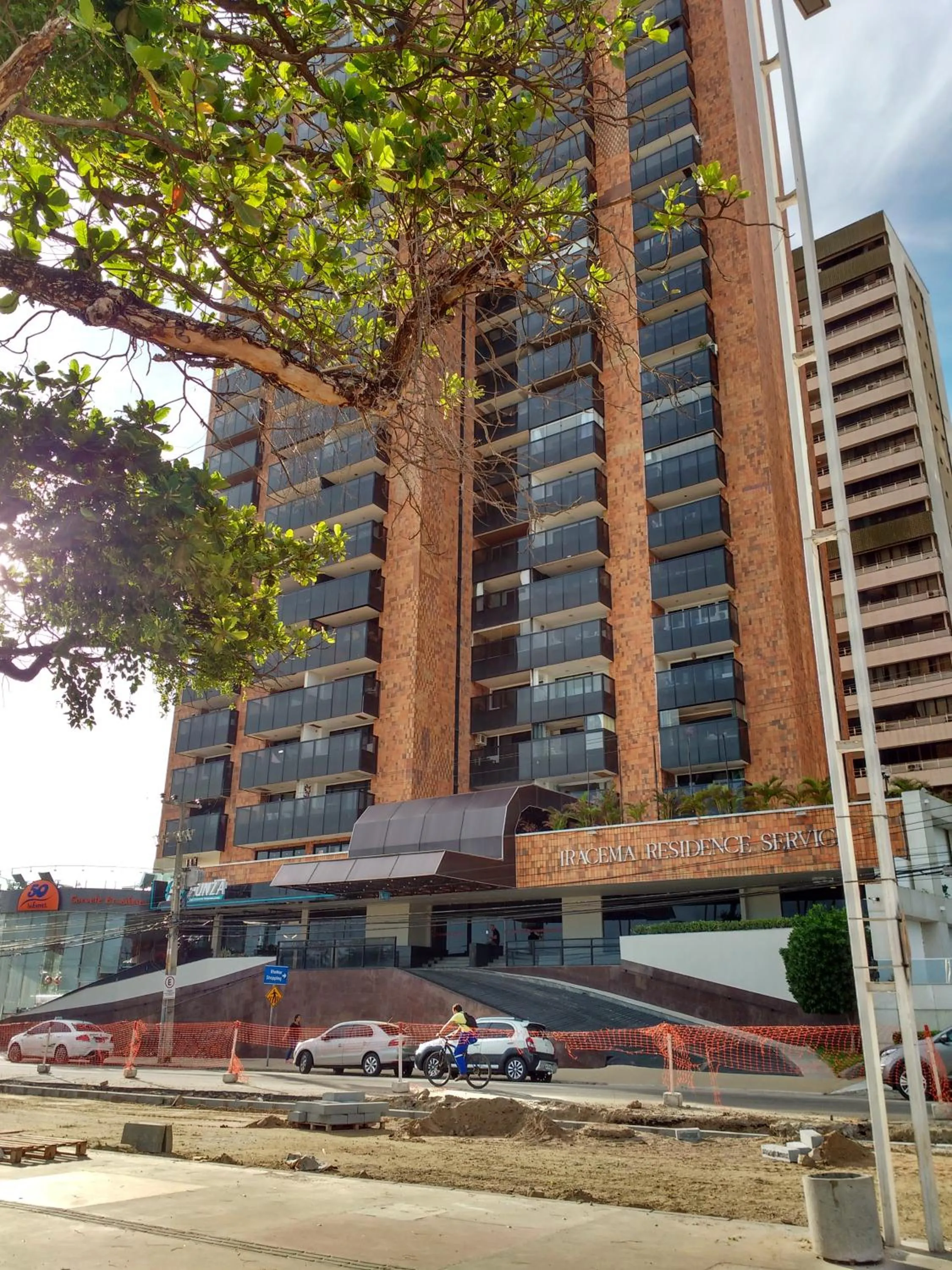Property building in Iracema Flat 2102 Beira Mar