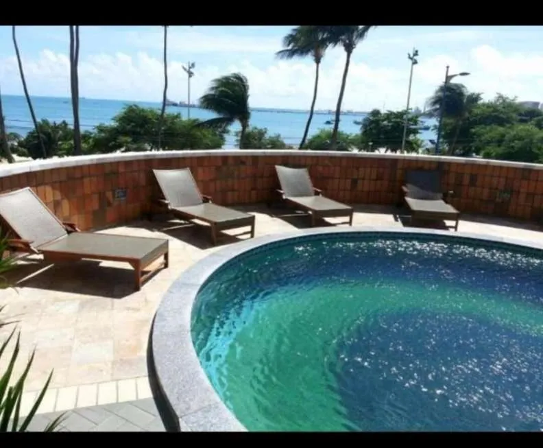 Swimming pool in Iracema Flat 2102 Beira Mar