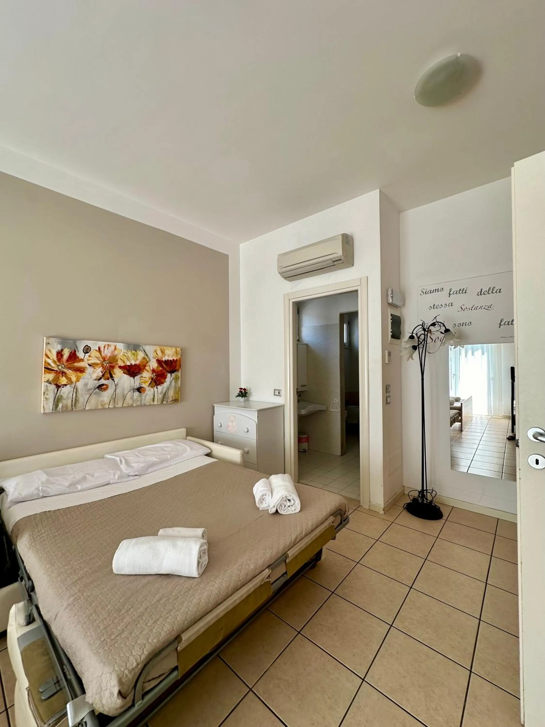 Bed in Residence Alba Blu