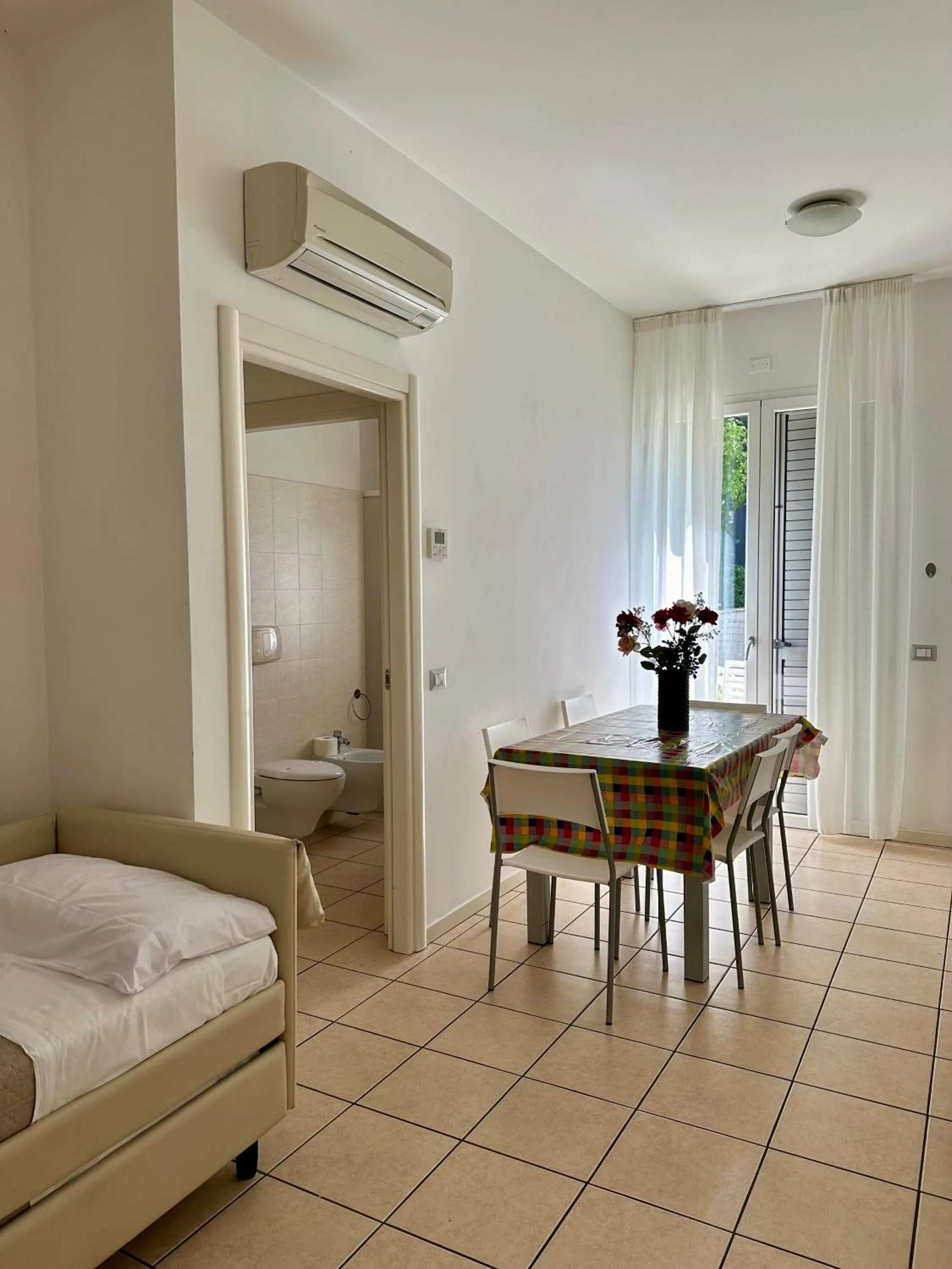 Bed in Residence Alba Blu