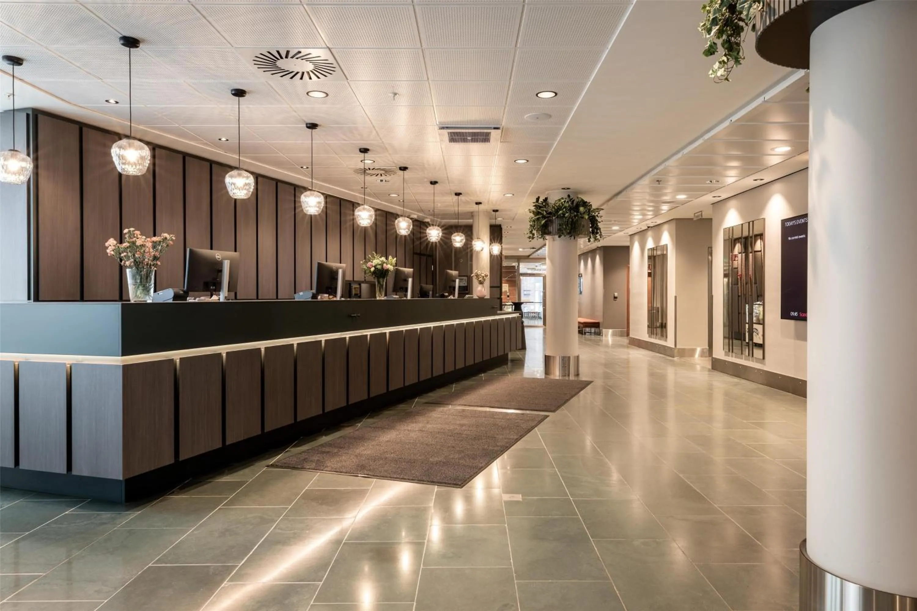 Lobby or reception in Scandic Simonkenttä