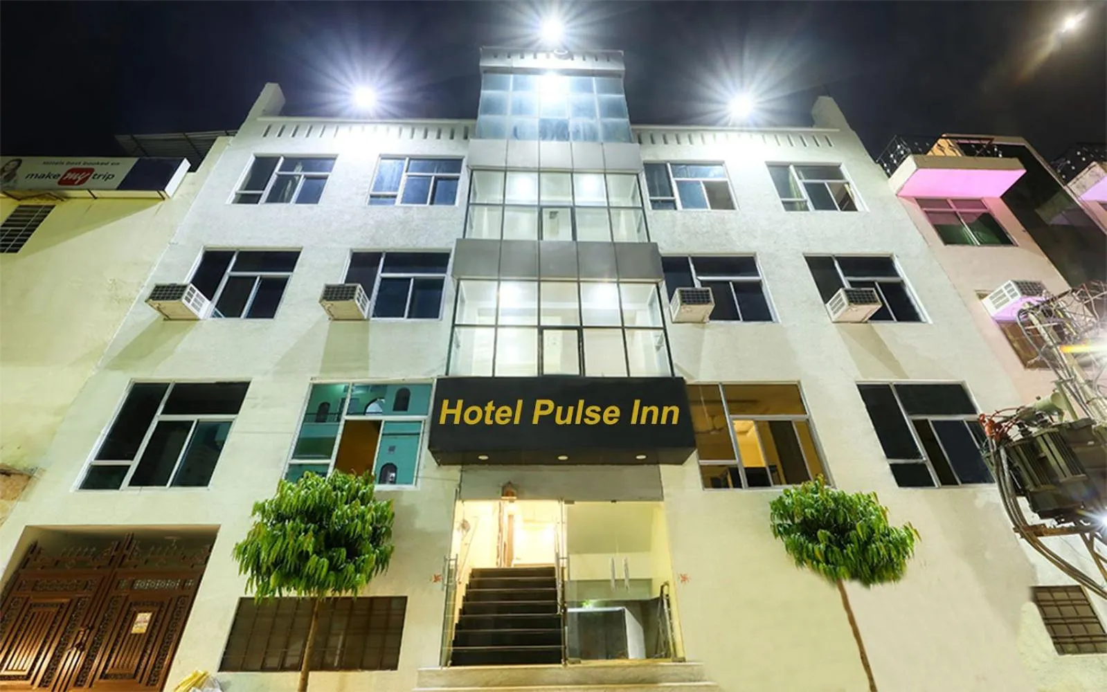 Property building in Hotel Pulse Inn- Near Jaipur Railway Station