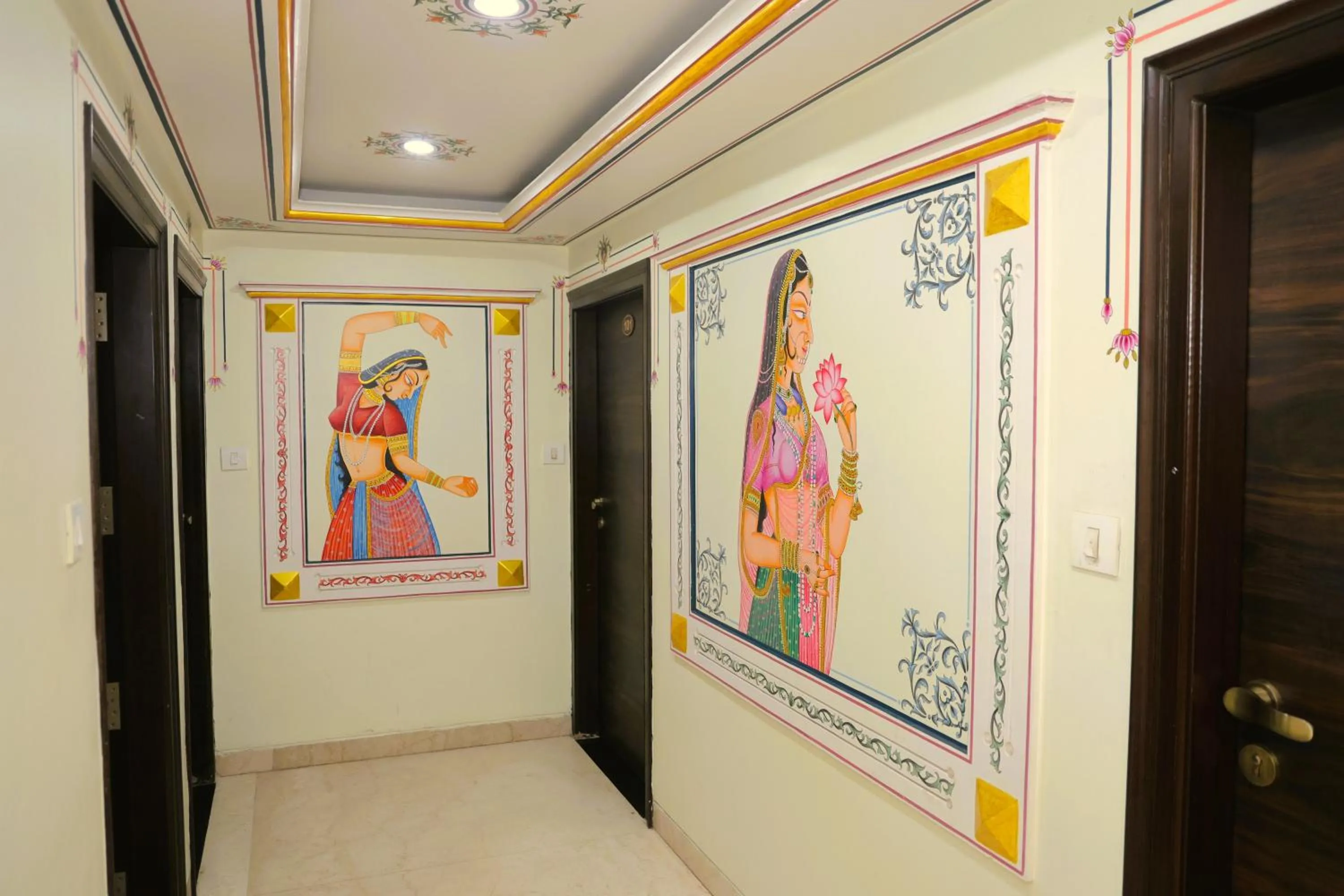 Decorative detail in Hotel Pulse Inn- Near Jaipur Railway Station