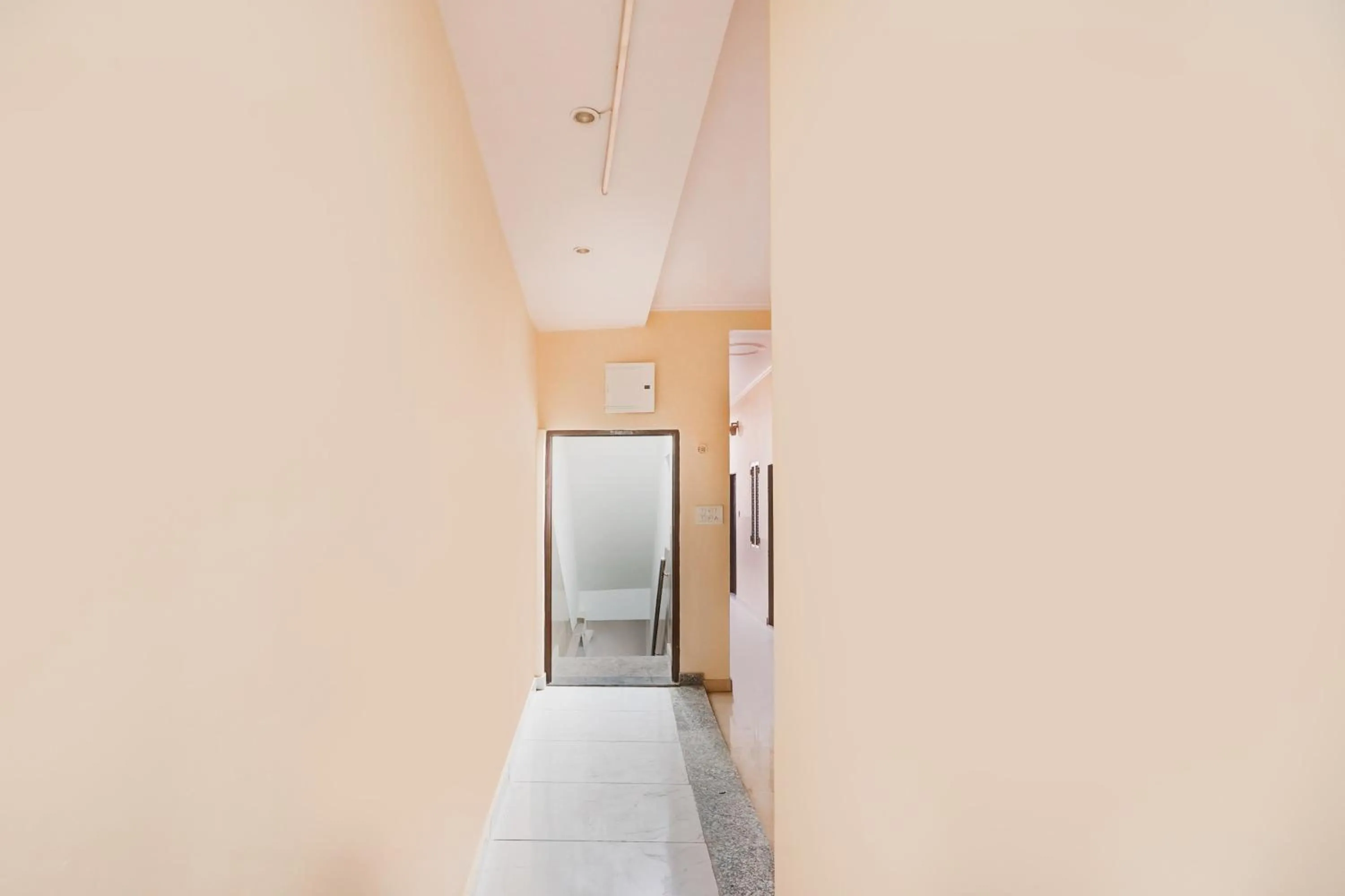 Lobby or reception in Hotel O Radhaswami Nagar Formerly Chinnar