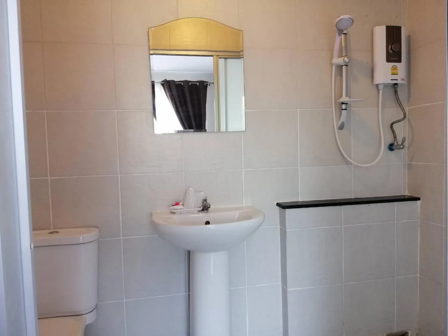 MONTANA COURT PATTAYA