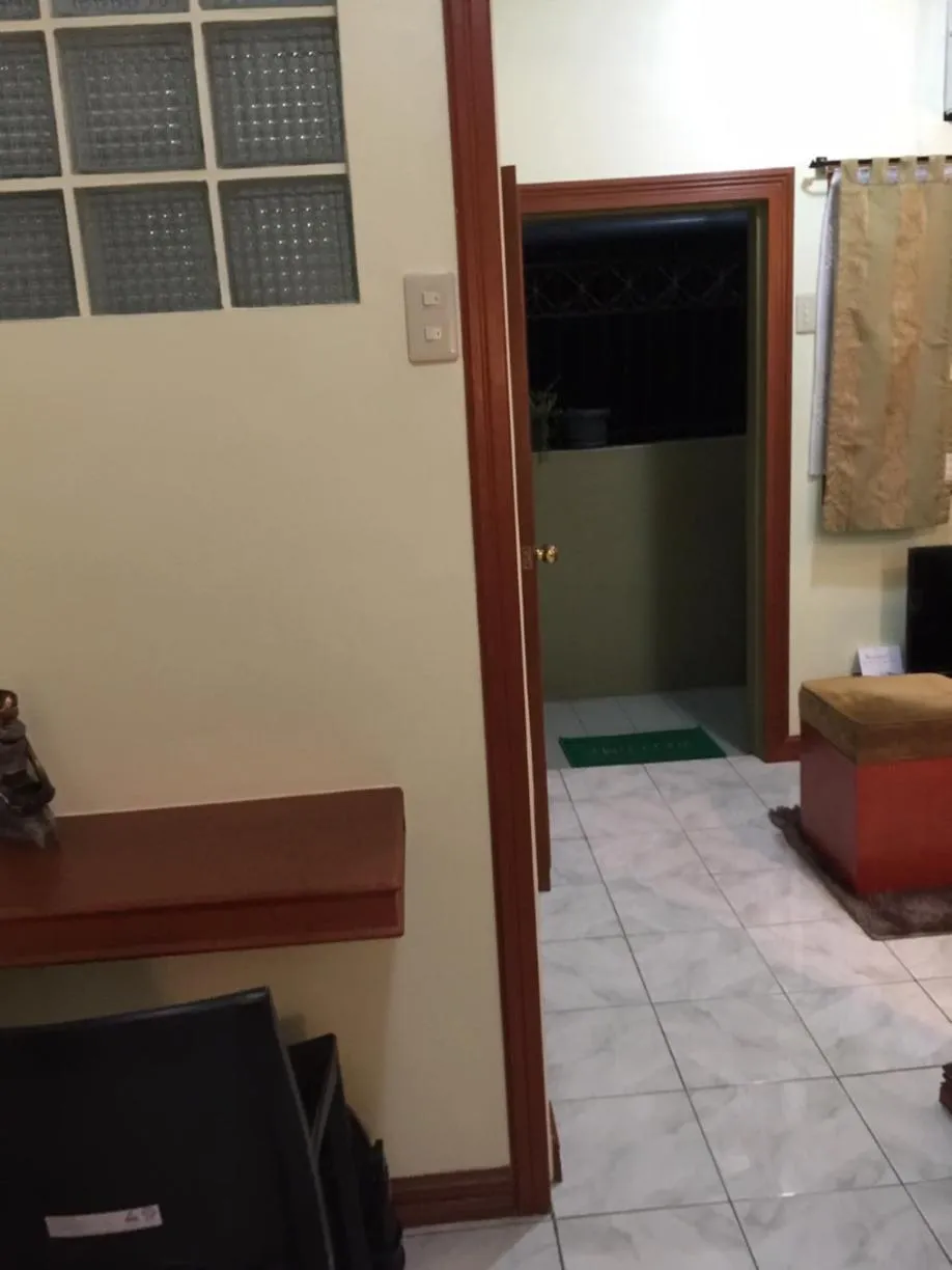 Las Pinas Serviced Apartment