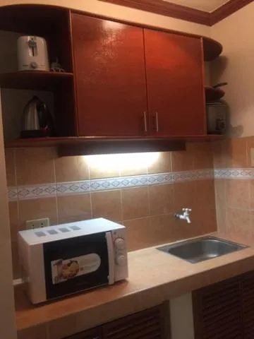 Las Pinas Serviced Apartment