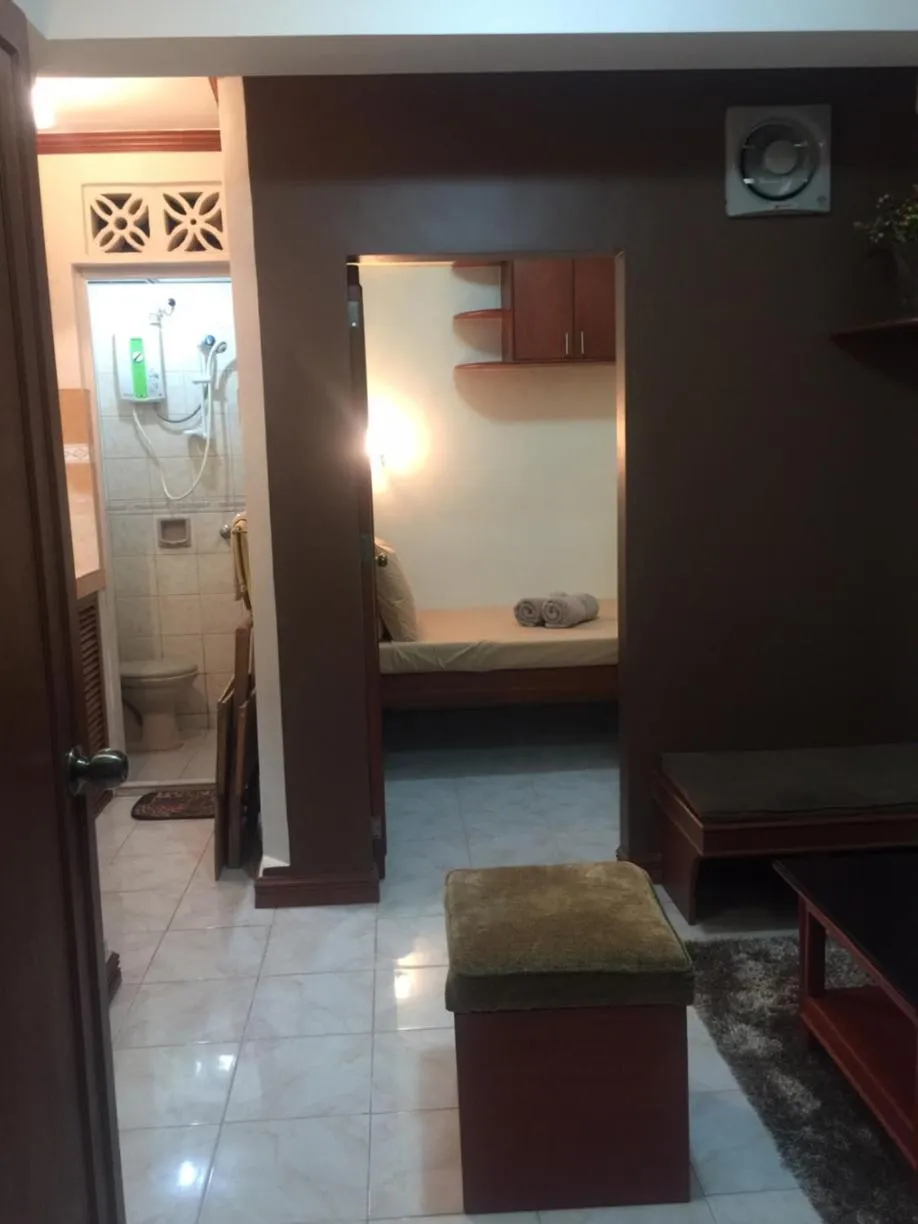 Bed in Las Pinas Serviced Apartment