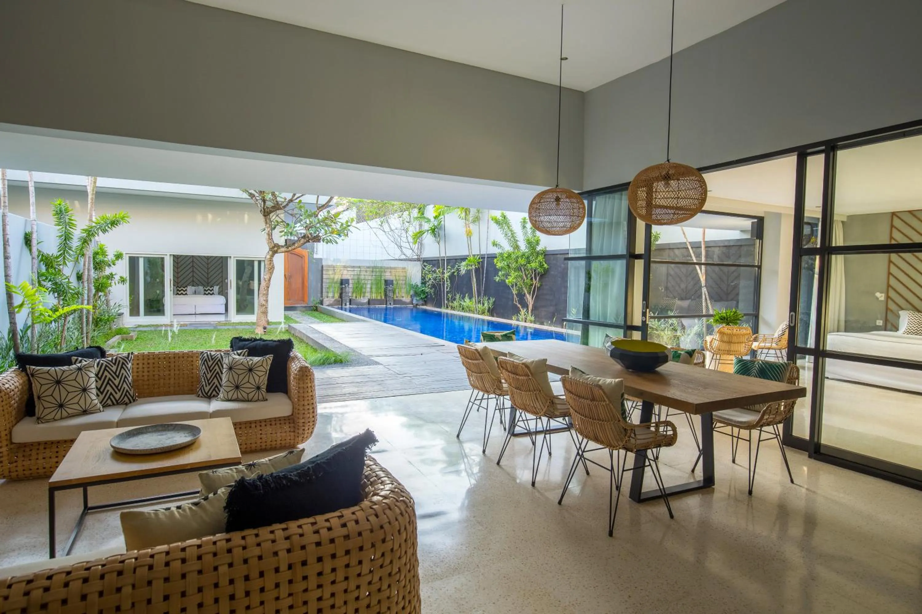 Garden in Origin Seminyak