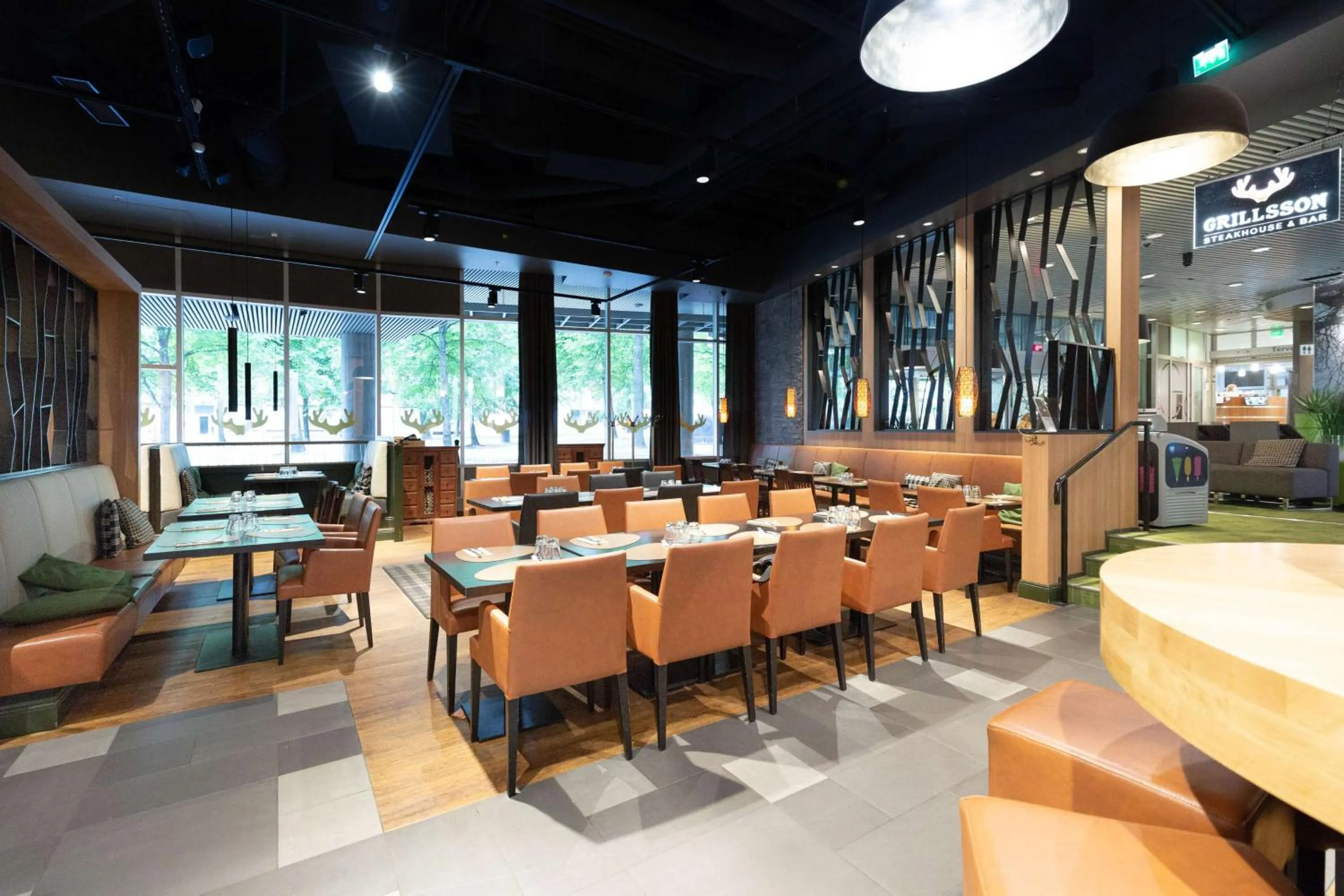 Restaurant/places to eat in Scandic Tampere Hämeenpuisto