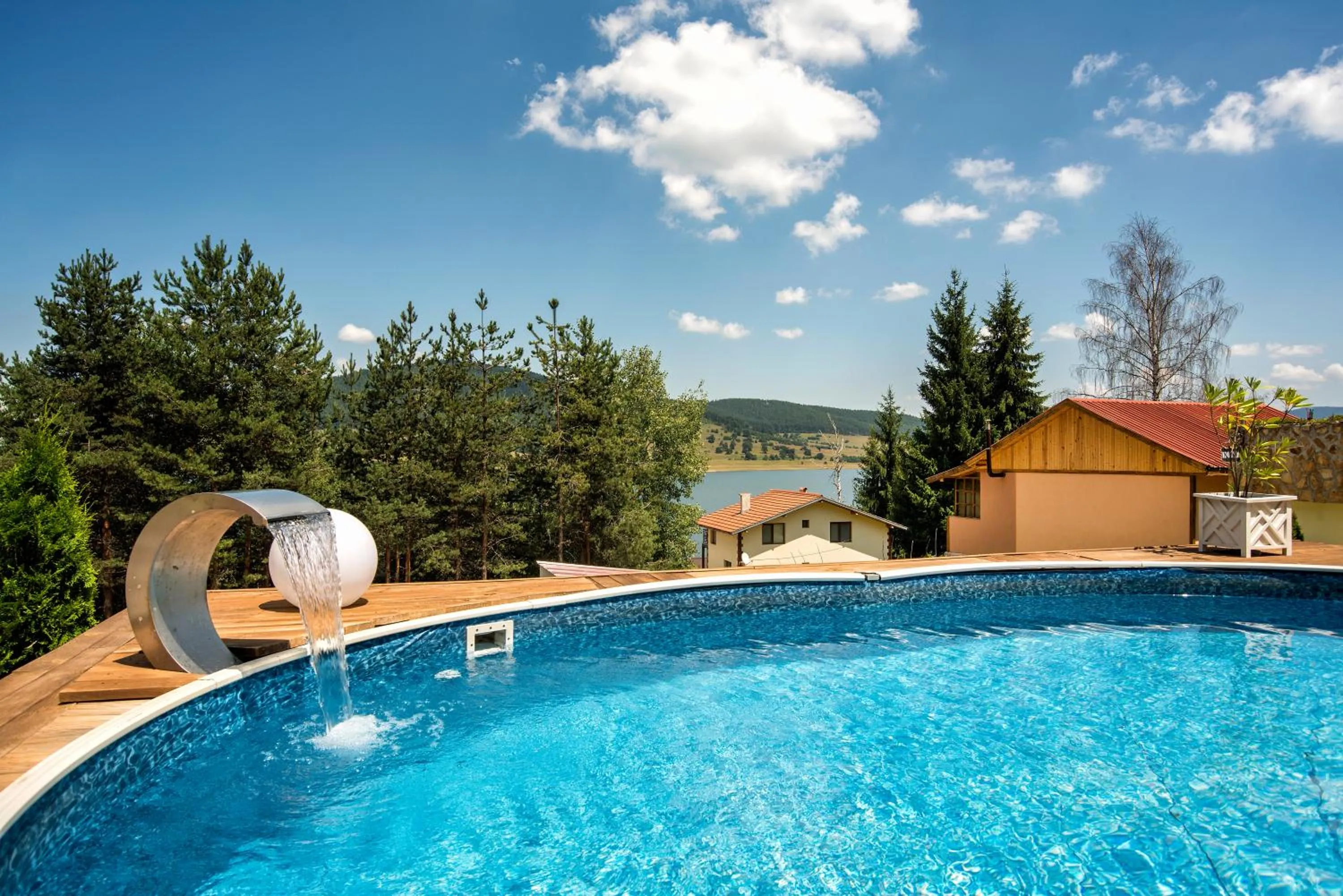 Swimming pool in Guest House Slunchev Cviat