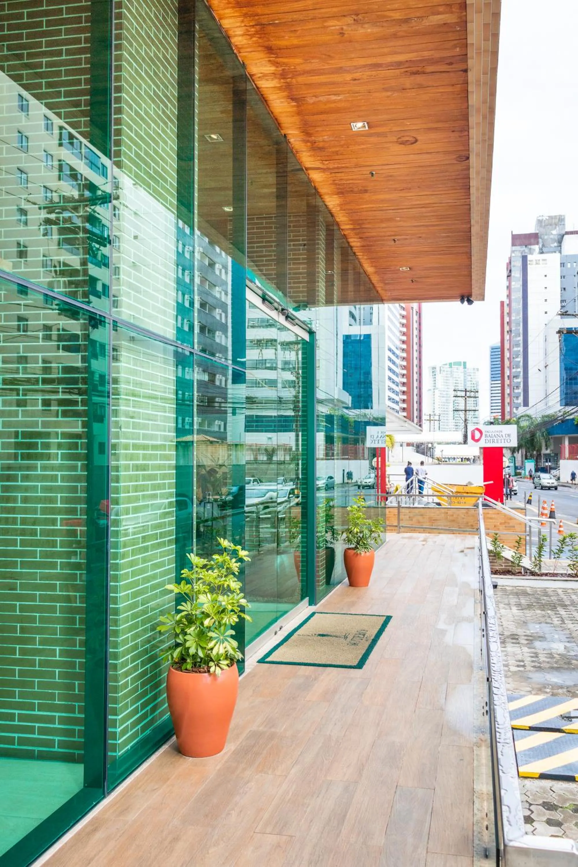 Patio in Sotero Hotel by Castelo Itaipava