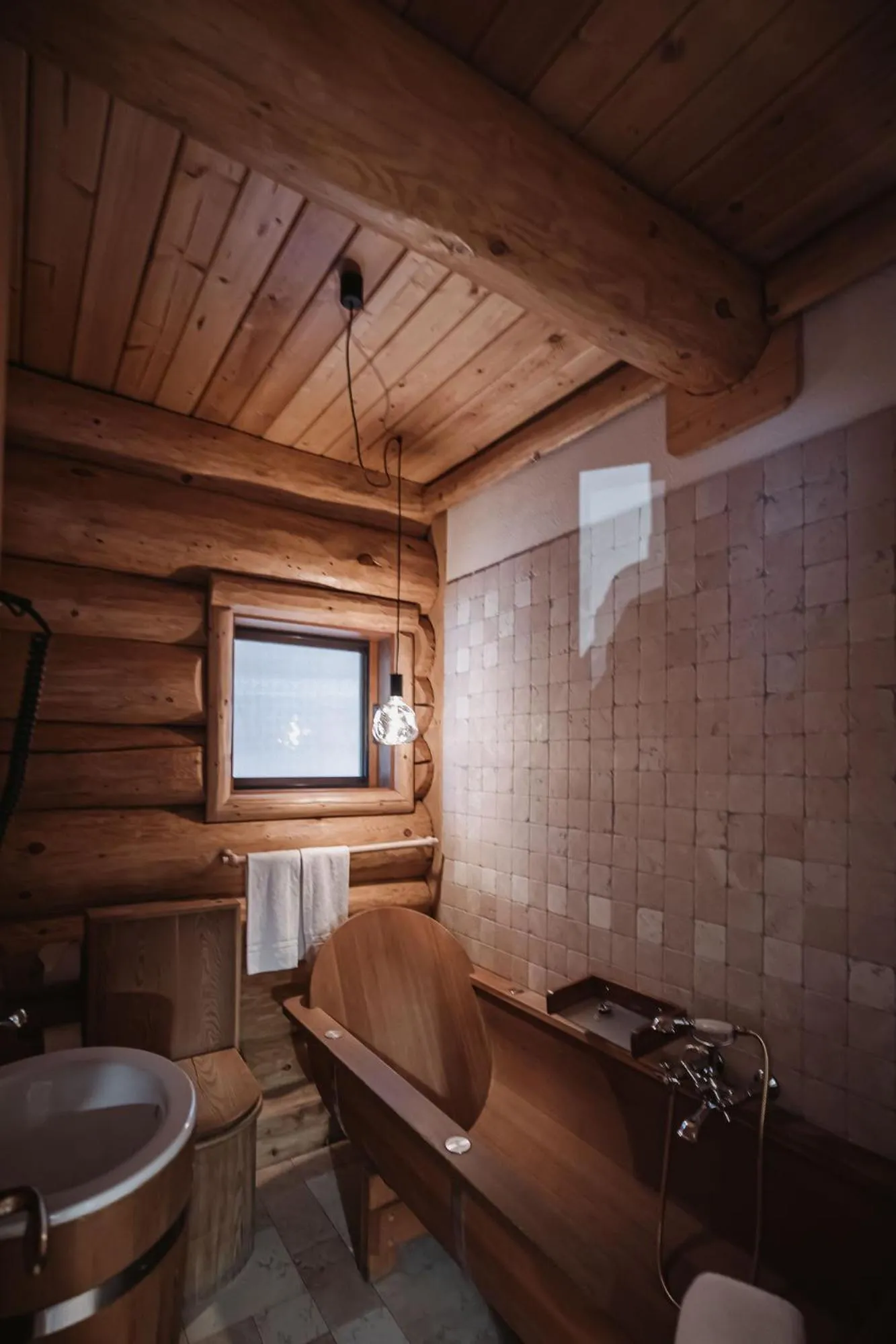 Bathroom in Nancy's Holiday Homes Dolomites