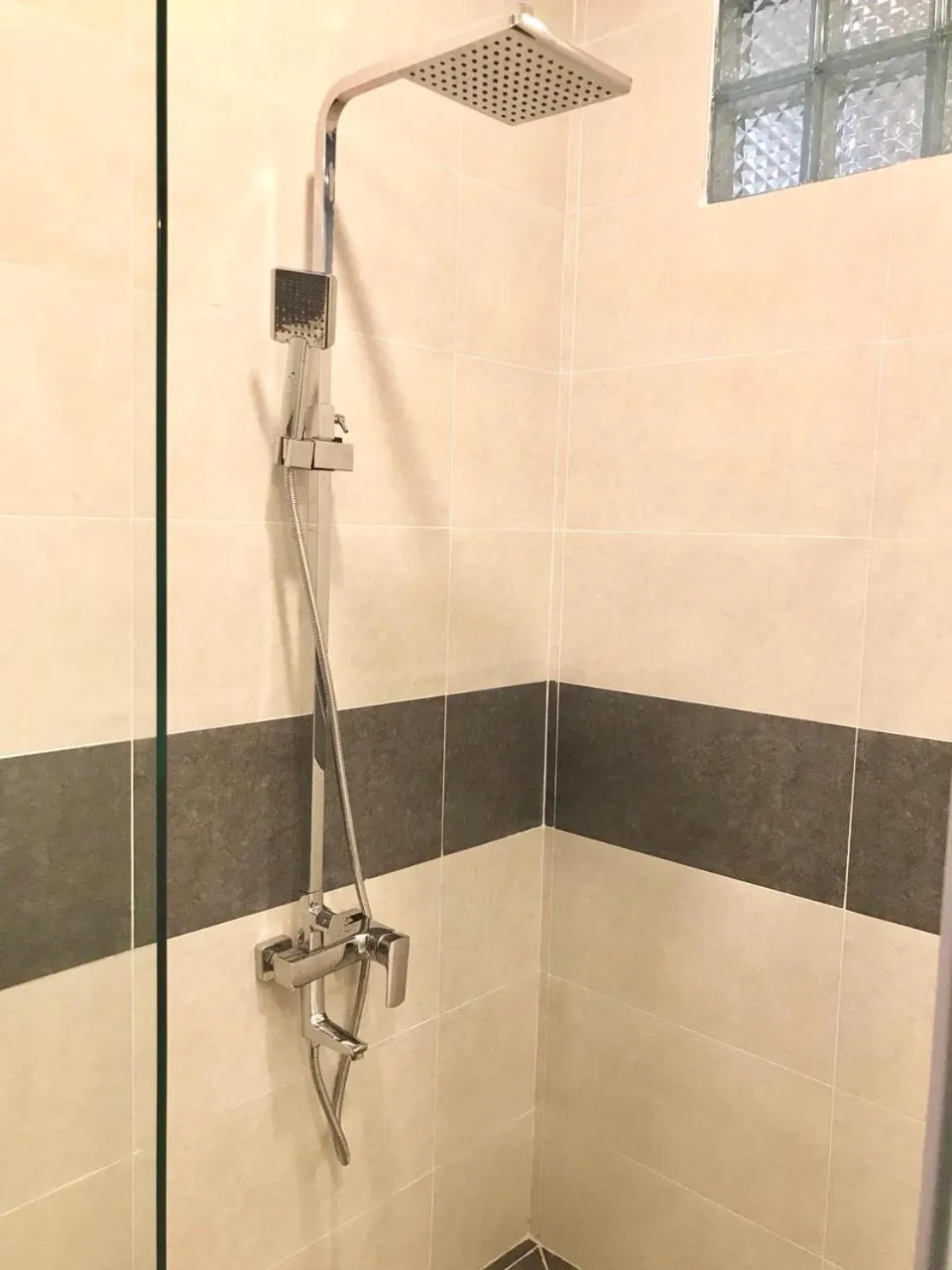 Louis Hotel - Bui Vien Walking Street