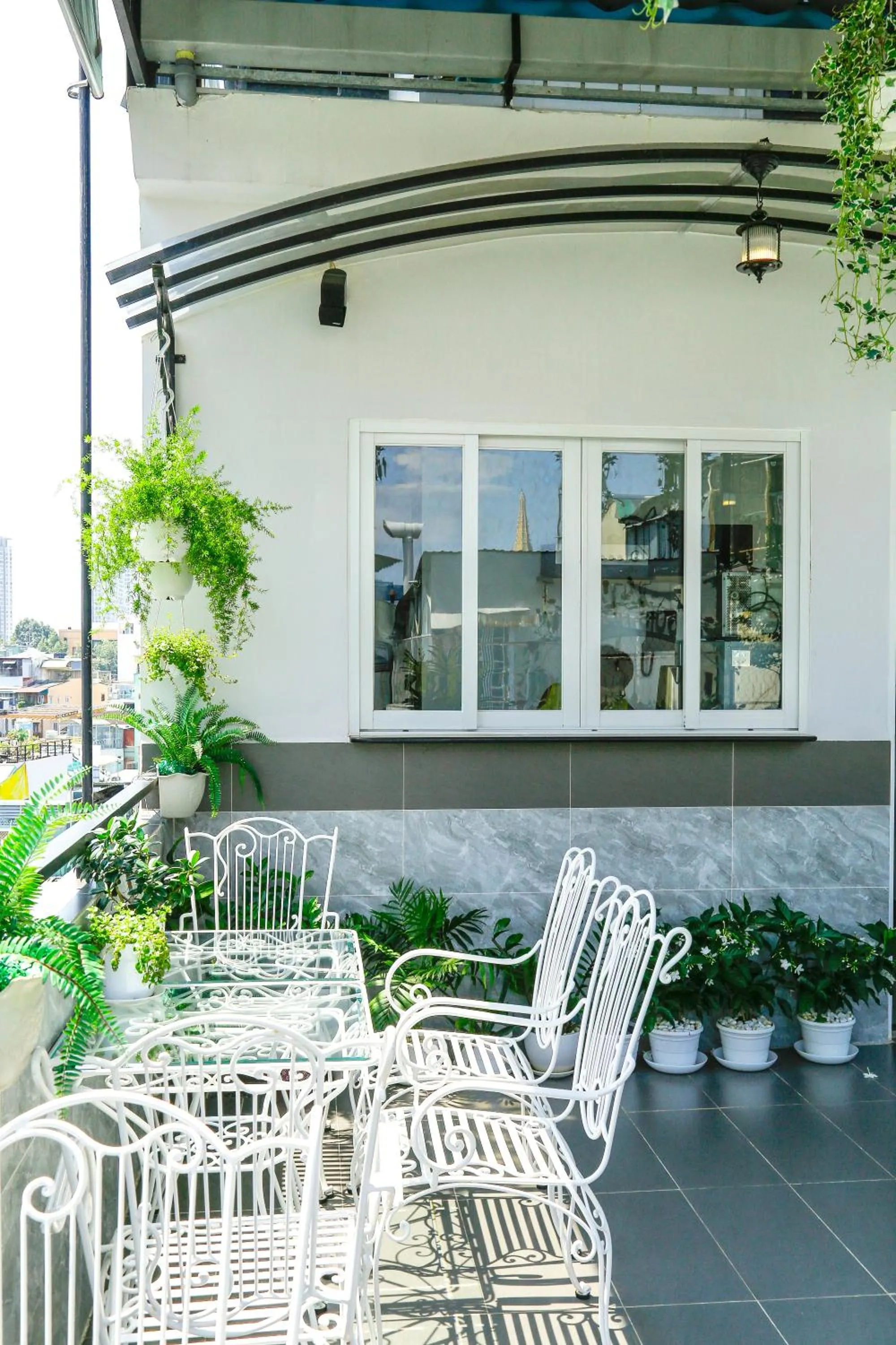 Louis Hotel - Bui Vien Walking Street