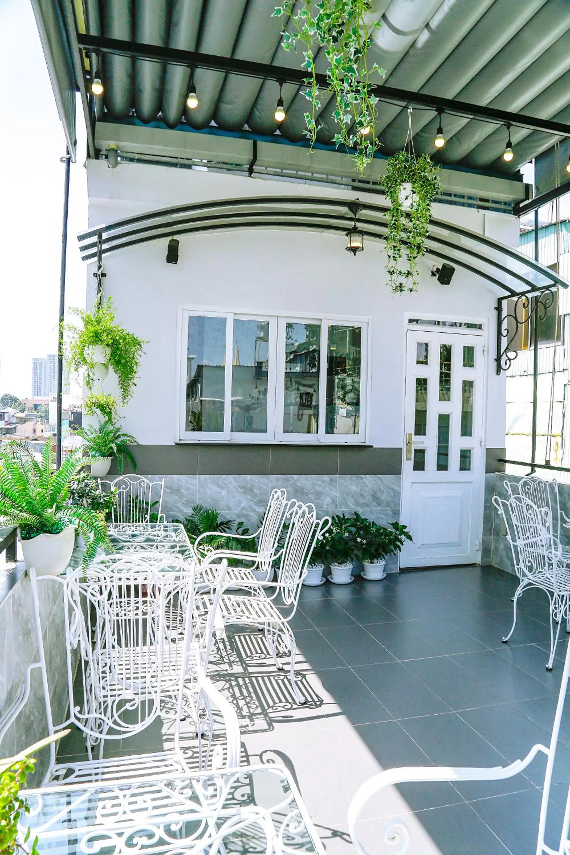 Louis Hotel - Bui Vien Walking Street