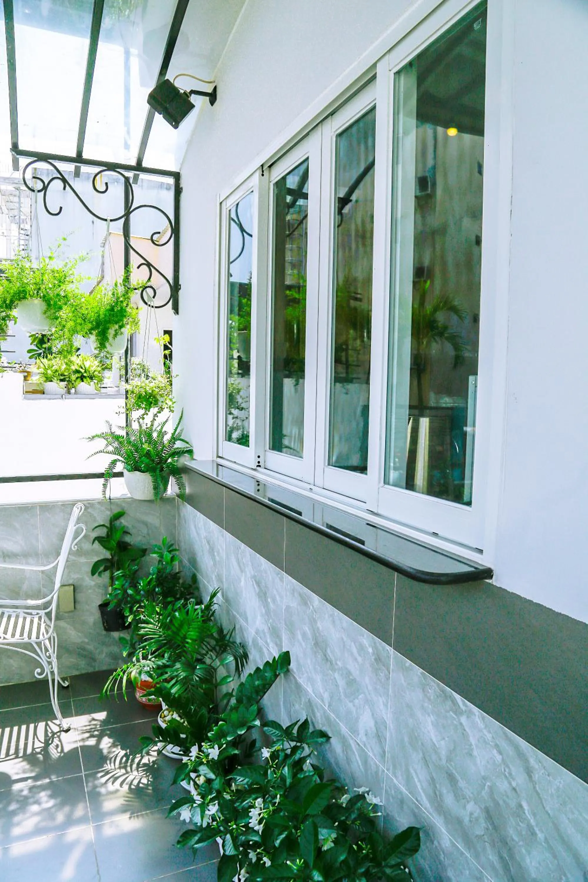 Louis Hotel - Bui Vien Walking Street