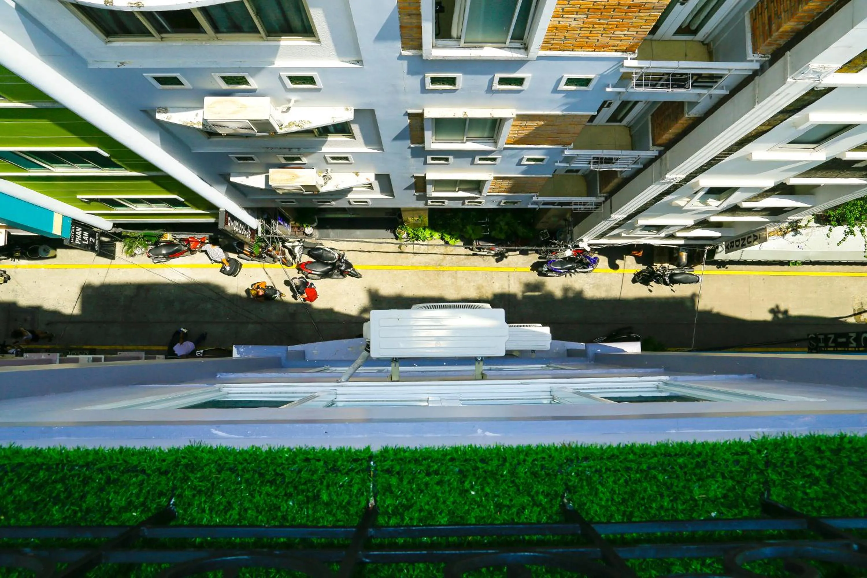 Louis Hotel - Bui Vien Walking Street