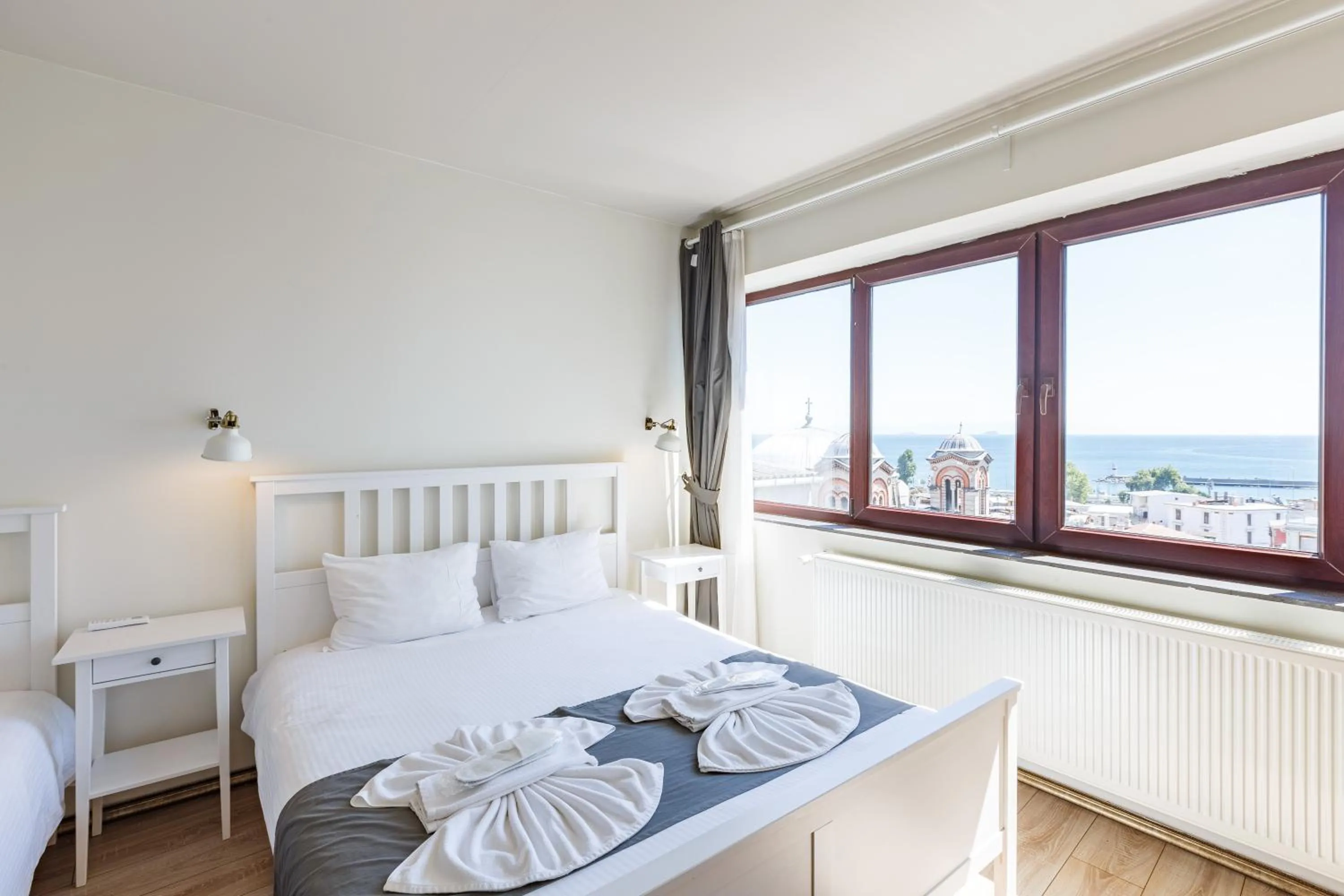 Bed in Hotel Miro Mansion Old City