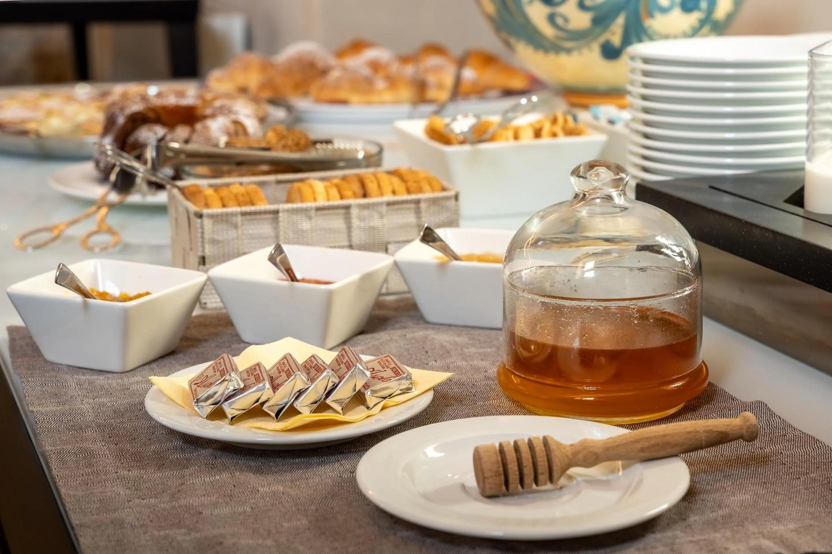Continental breakfast in Ballium Luxury Relais