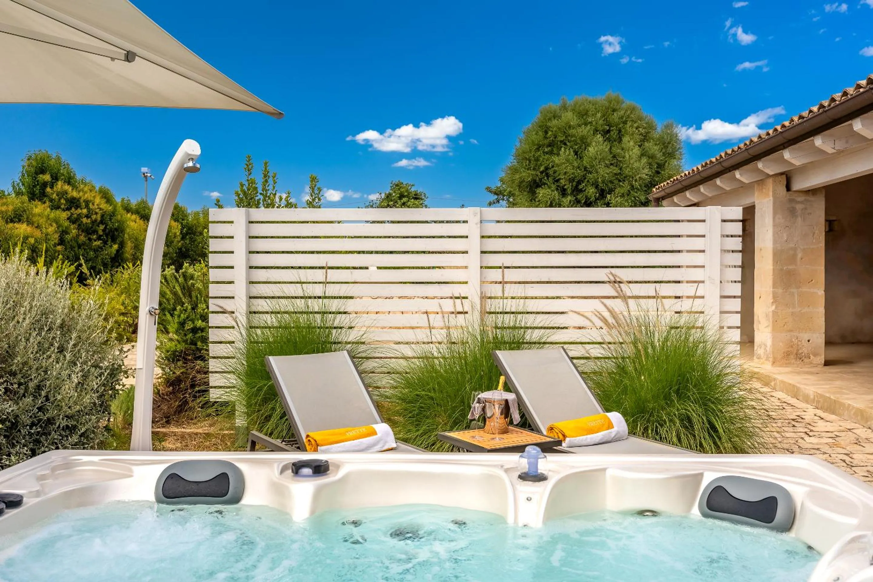 Hot Tub in Ballium Luxury Relais