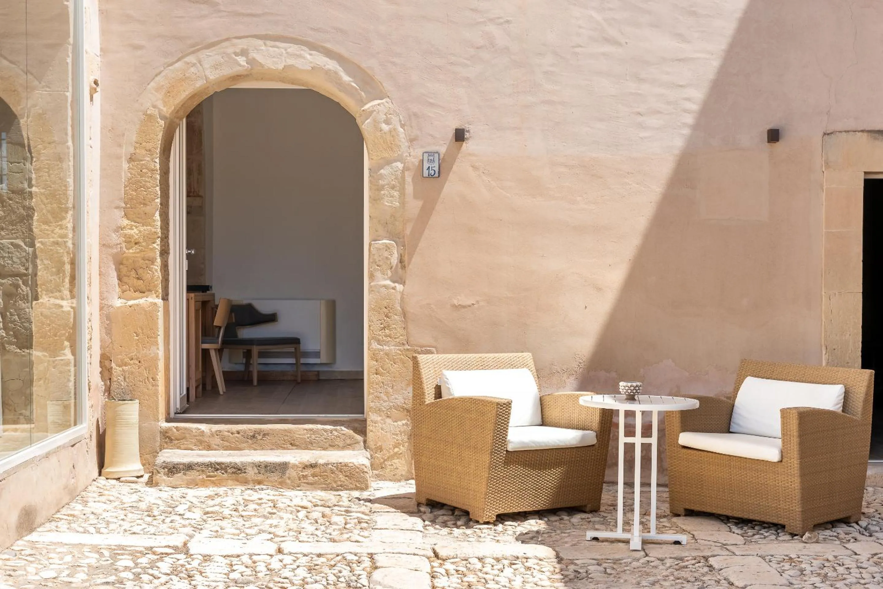 Patio in Ballium Luxury Relais