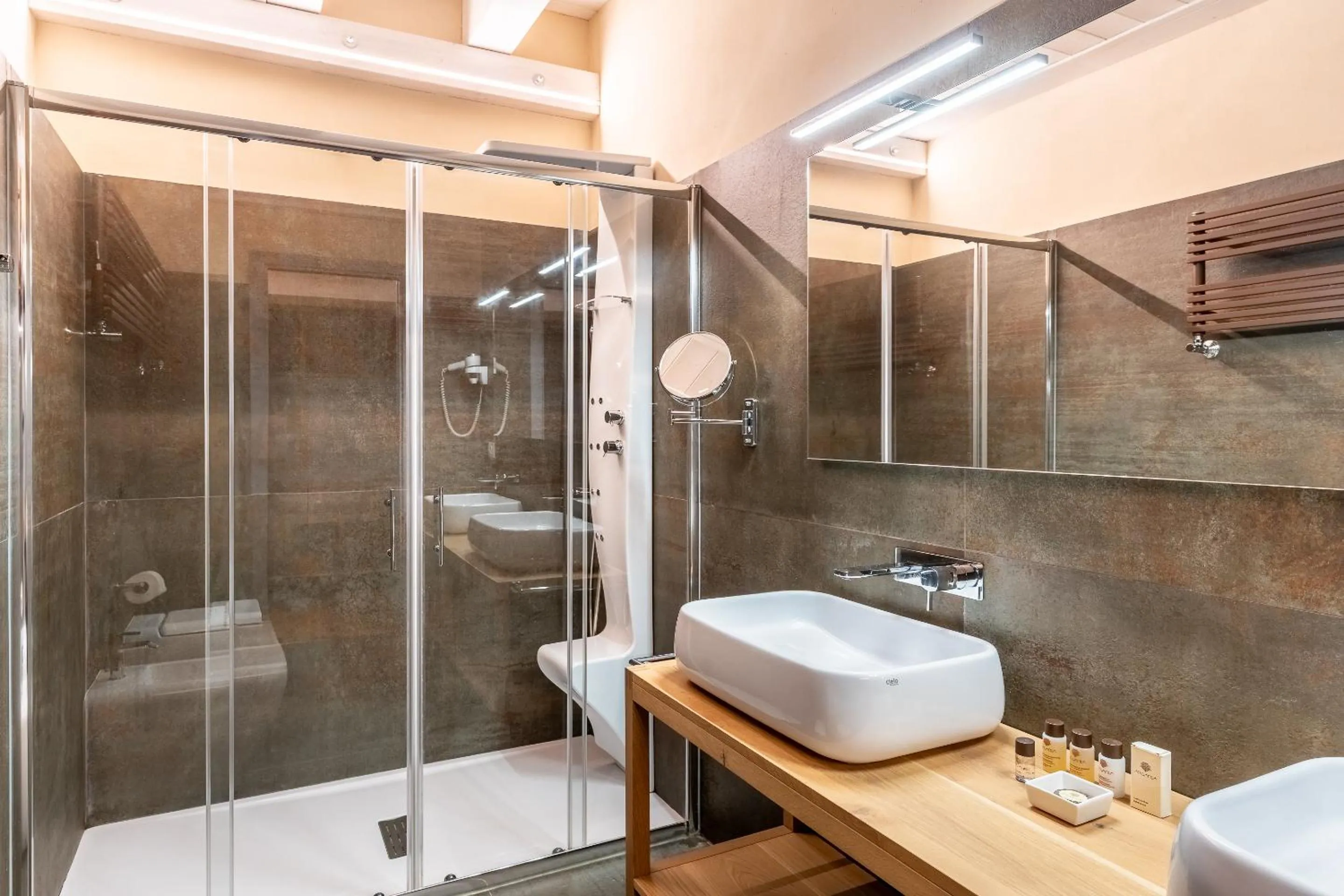 Bathroom in Ballium Luxury Relais
