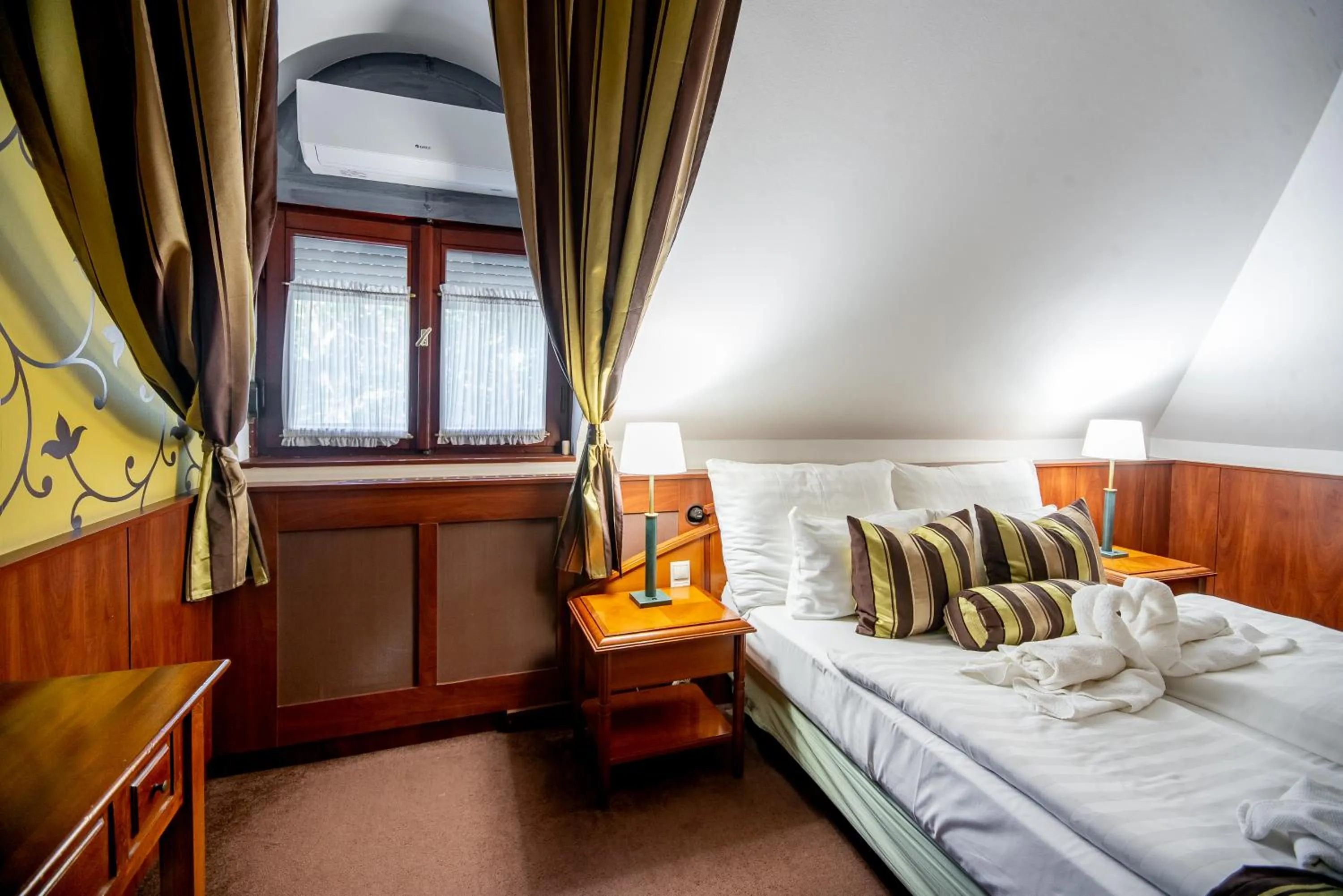 Photo of the whole room, Bed in Nyerges Hotel Termál Superior