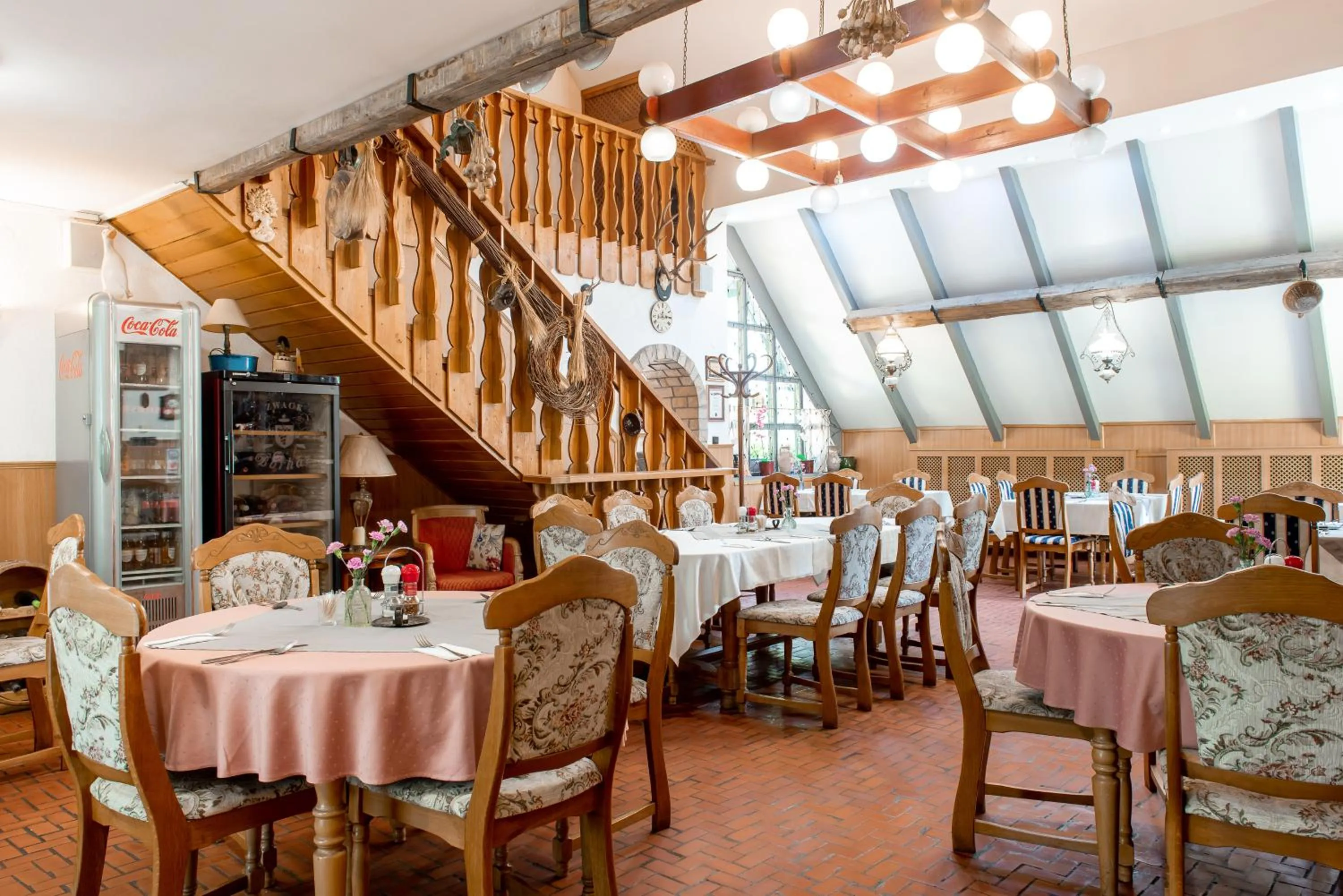 Restaurant/places to eat in Nyerges Hotel Termál Superior