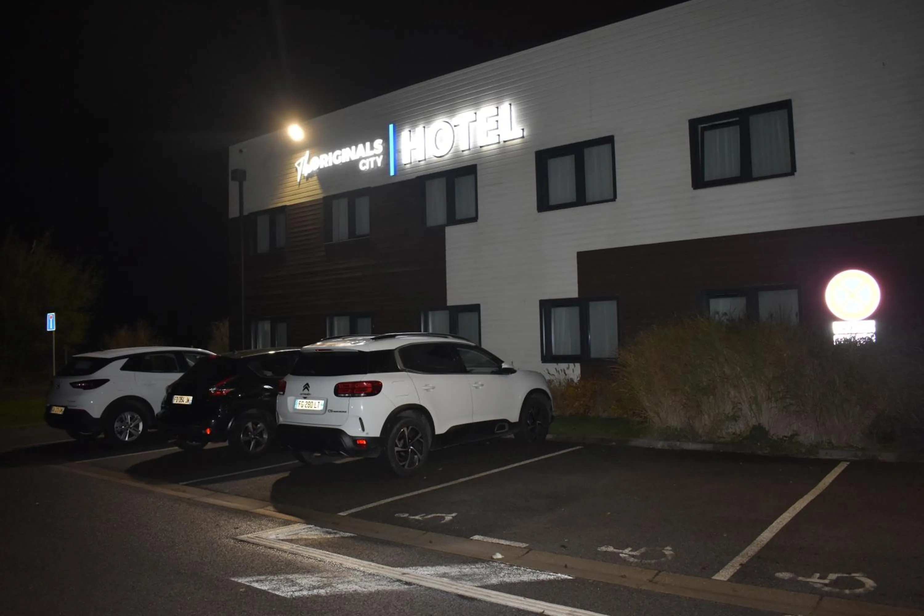 Property building in The Originals City, L'Haut' Aile, Coquelles-Calais Tunnel s/Manche L'HAUTAILE