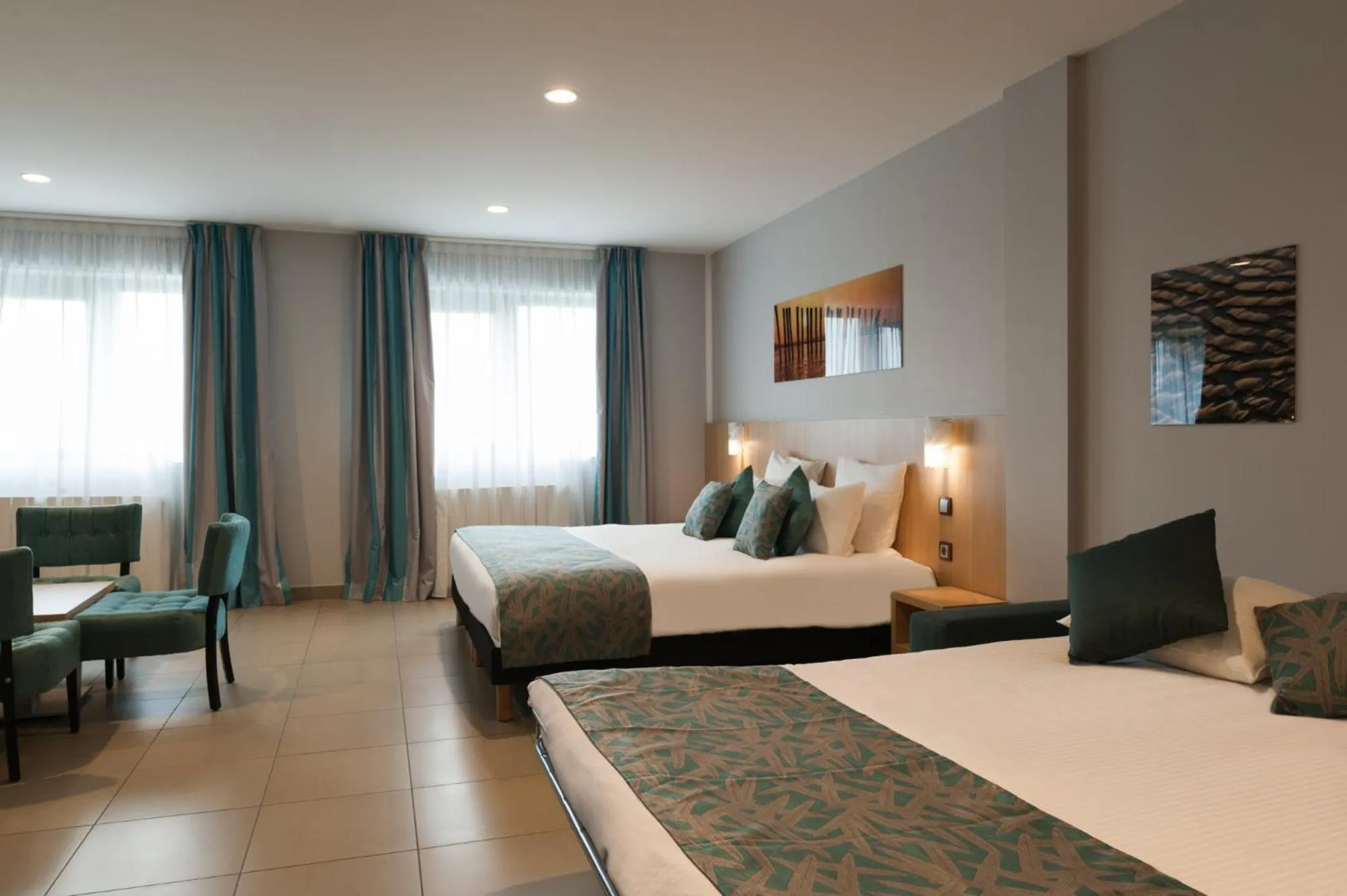 Bed in The Originals City, L'Haut' Aile, Coquelles-Calais Tunnel s/Manche L'HAUTAILE