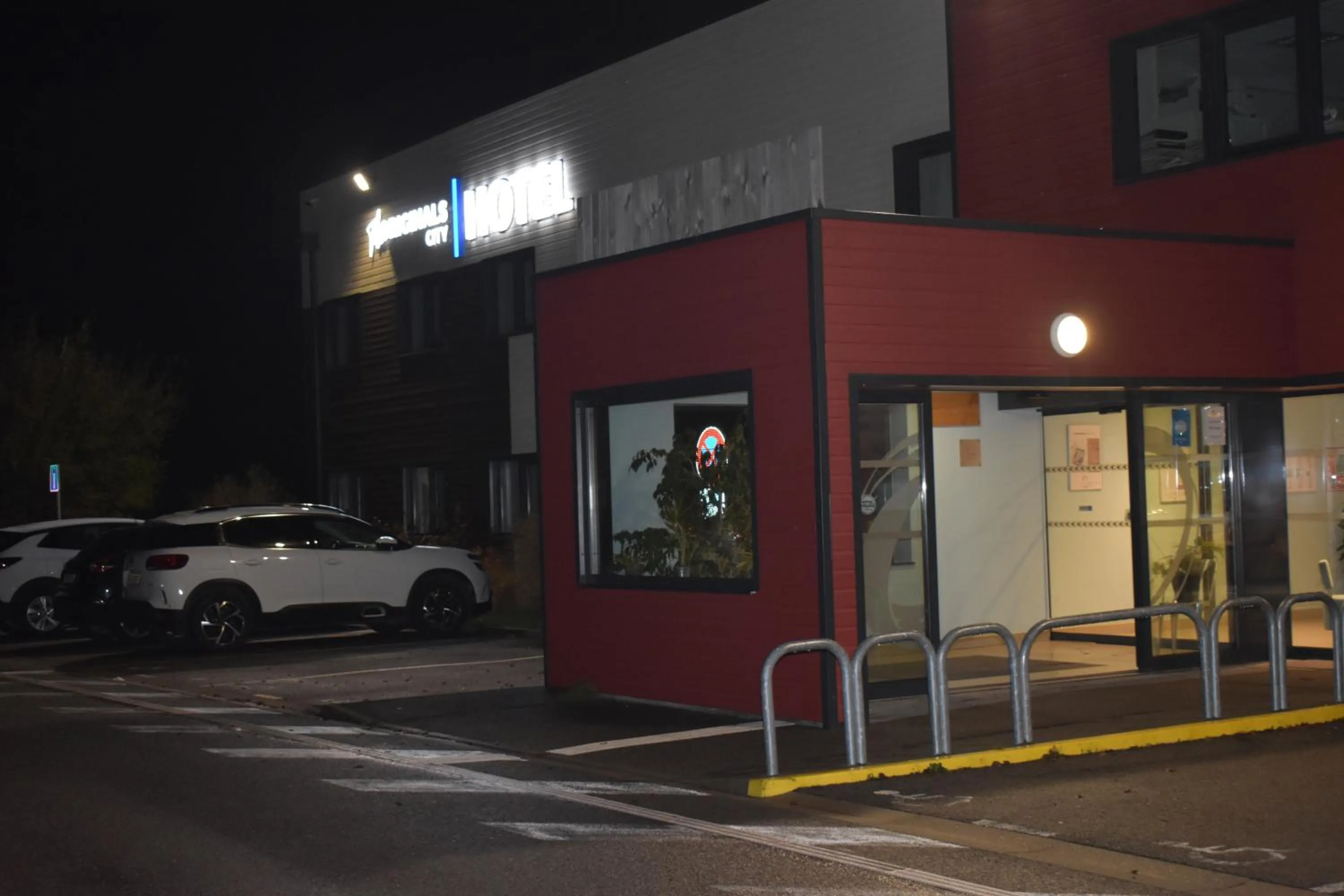 Property building in The Originals City, L'Haut' Aile, Coquelles-Calais Tunnel s/Manche L'HAUTAILE