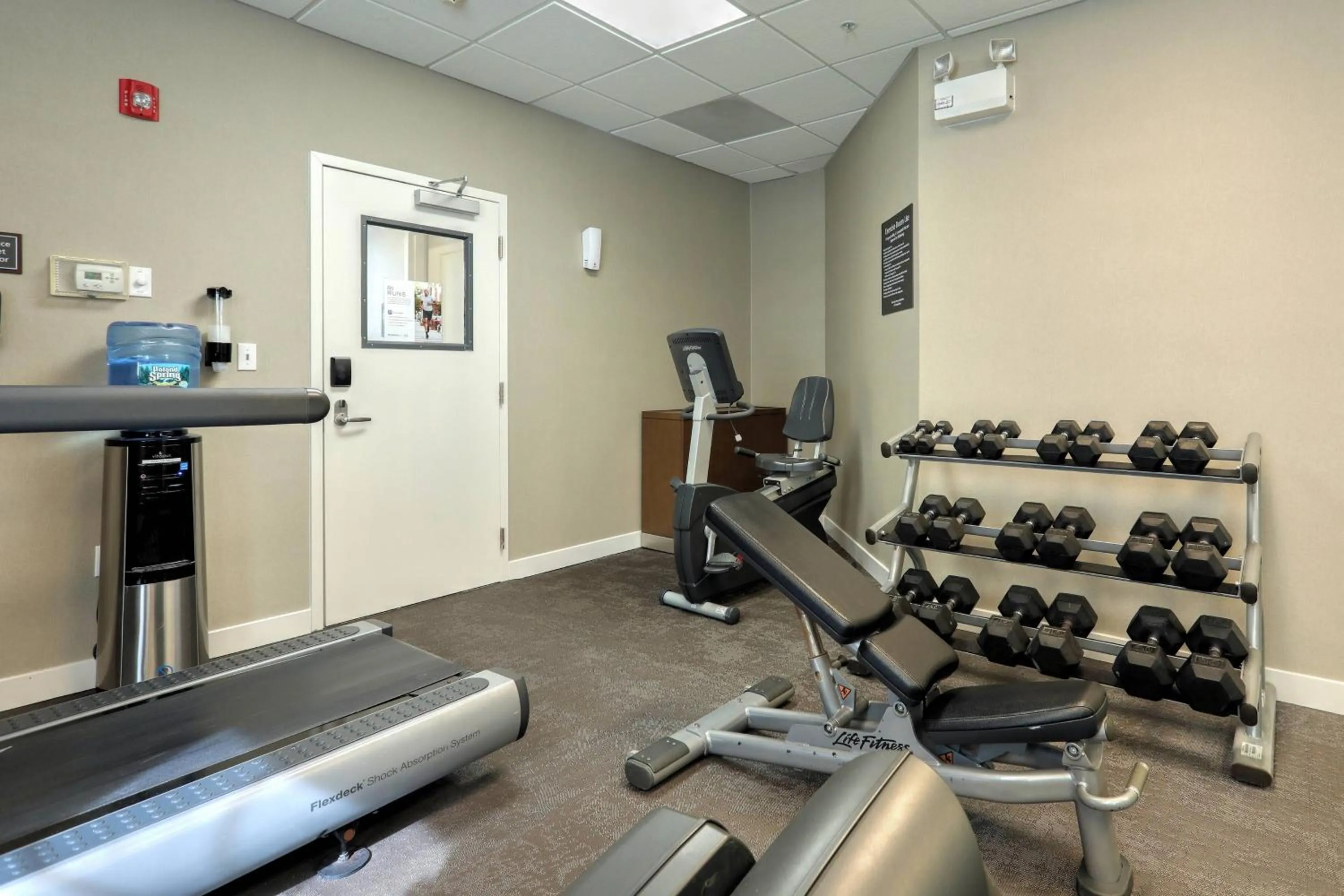 Fitness centre/facilities in Residence Inn by Marriott Woodbridge Edison/Raritan Center