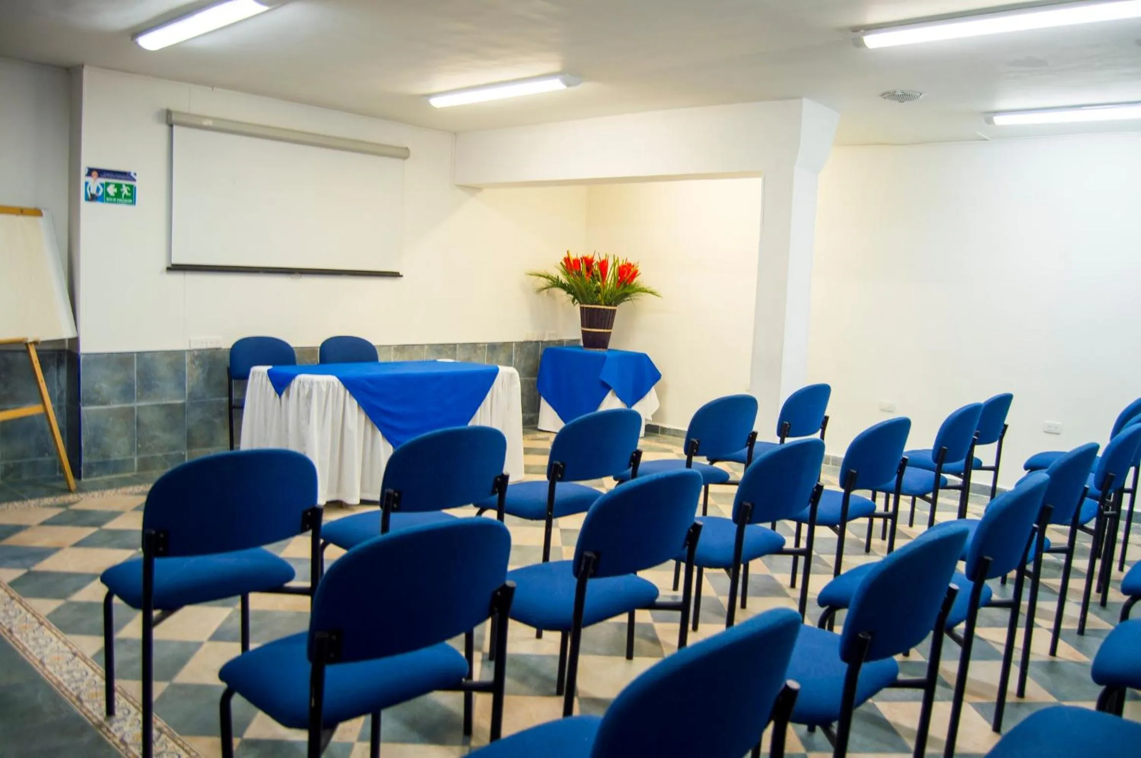 Business facilities in Hotel Edmar
