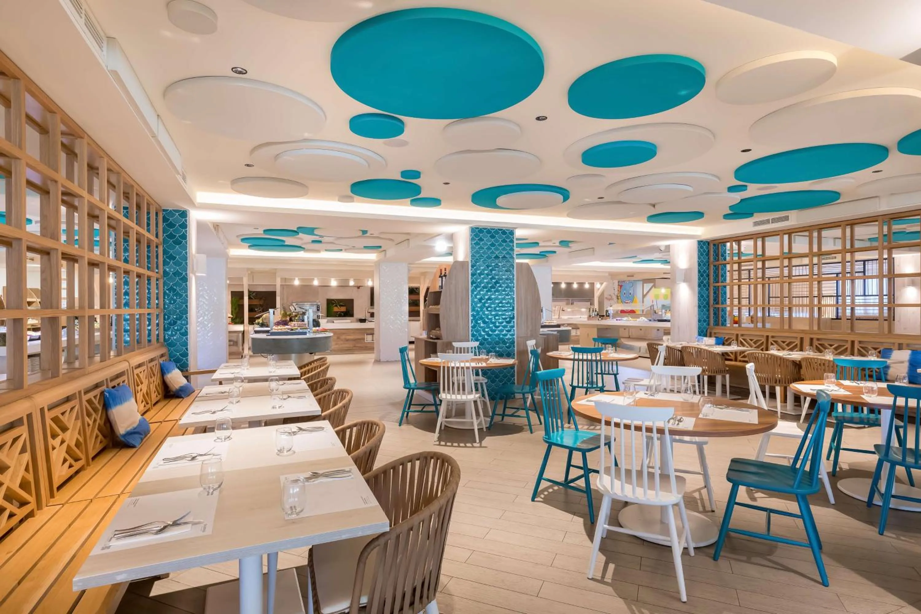 Restaurant/places to eat in Occidental Torremolinos Playa