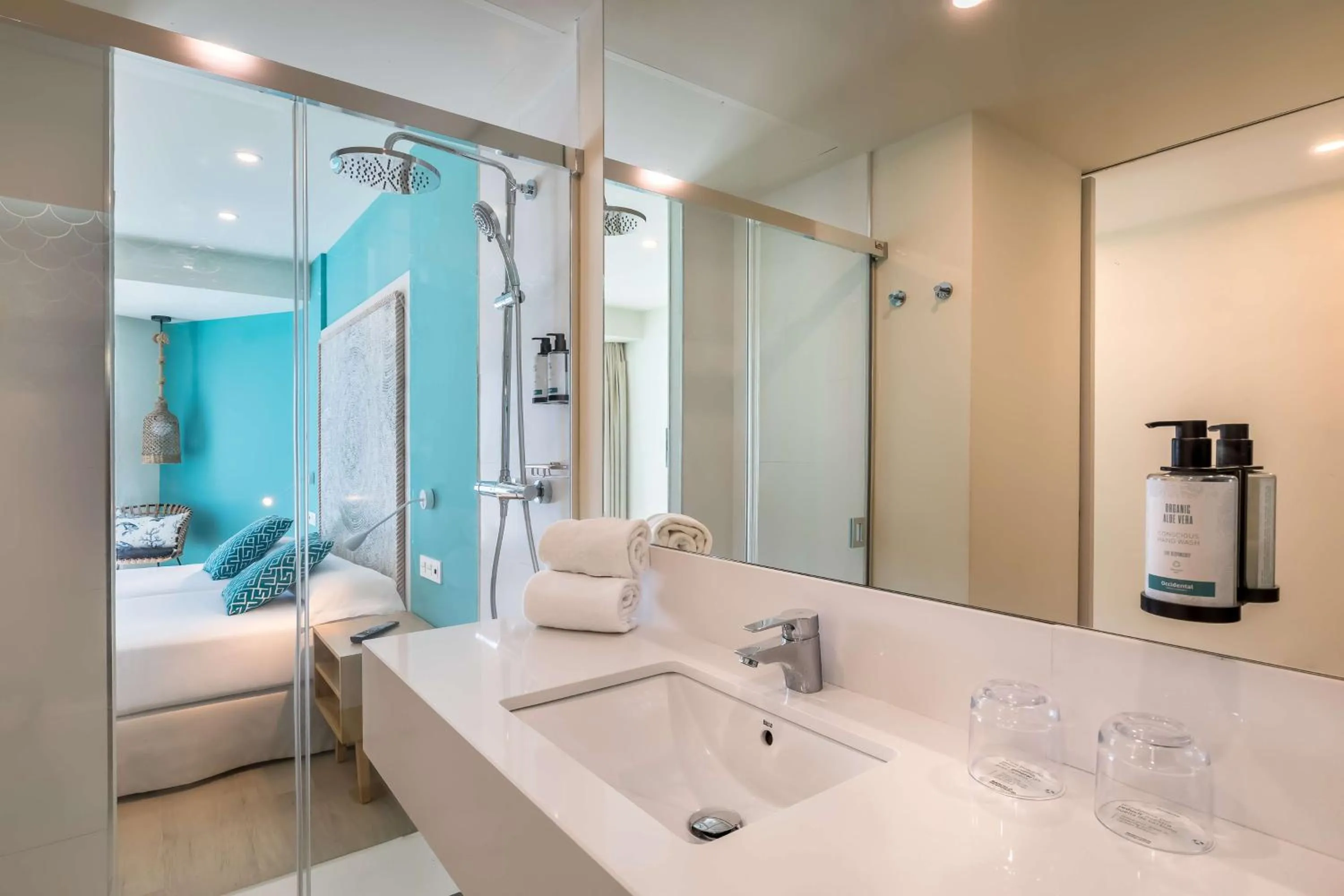 Bathroom in Occidental Torremolinos Playa