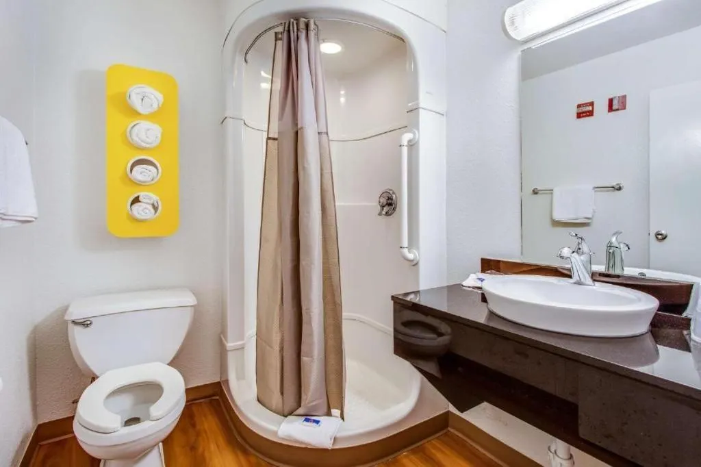 Motel 6-Bedford, TX - Fort Worth