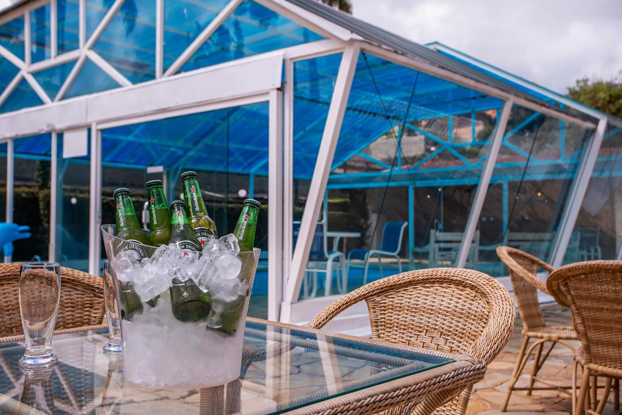 Swimming pool in Pousada das Videiras