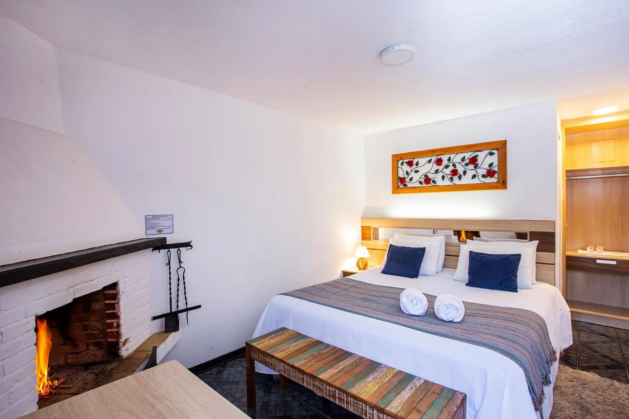 Photo of the whole room, Bed in Pousada das Videiras